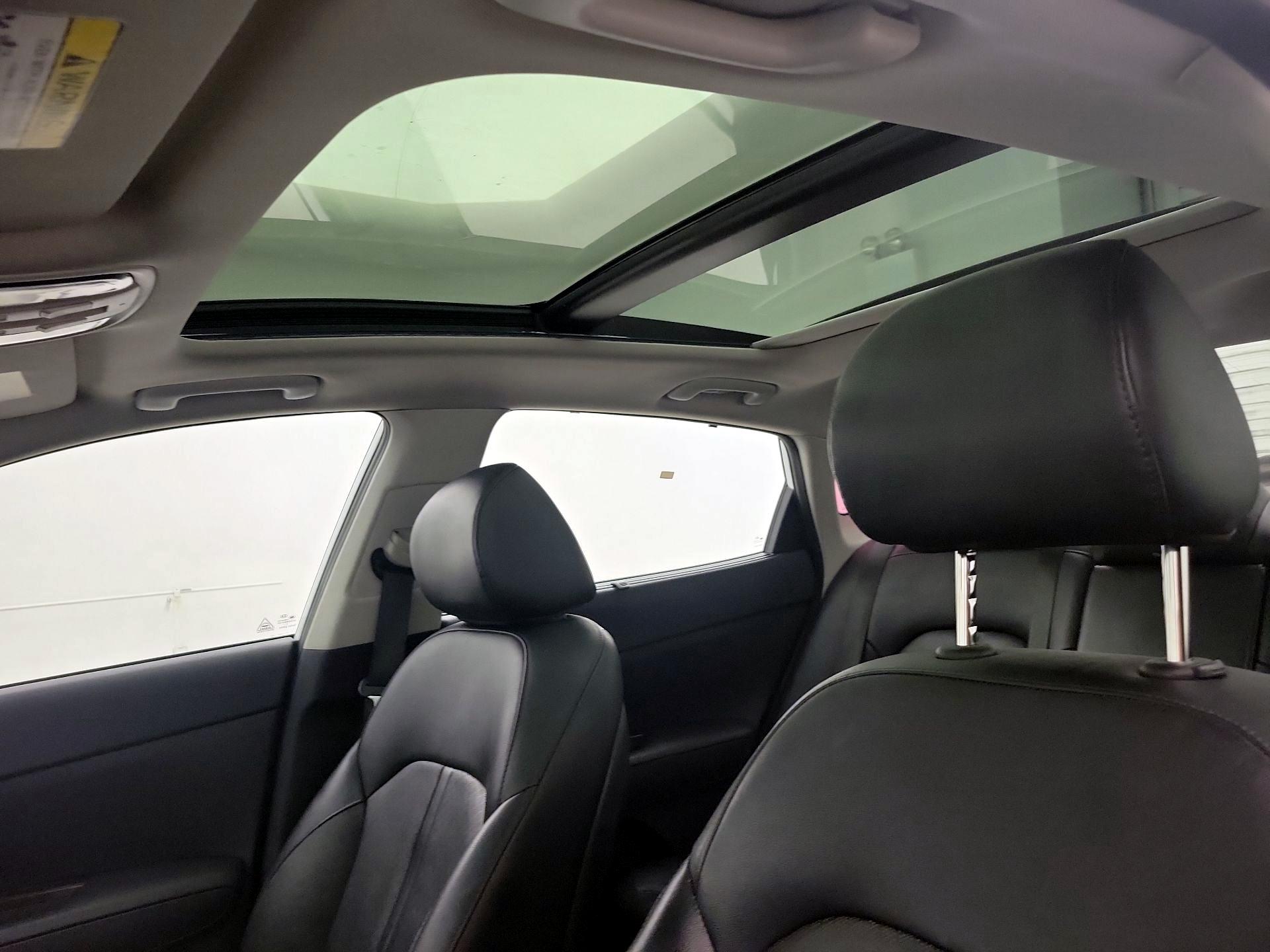 Thumbnail: 2016 Kia Optima - 20