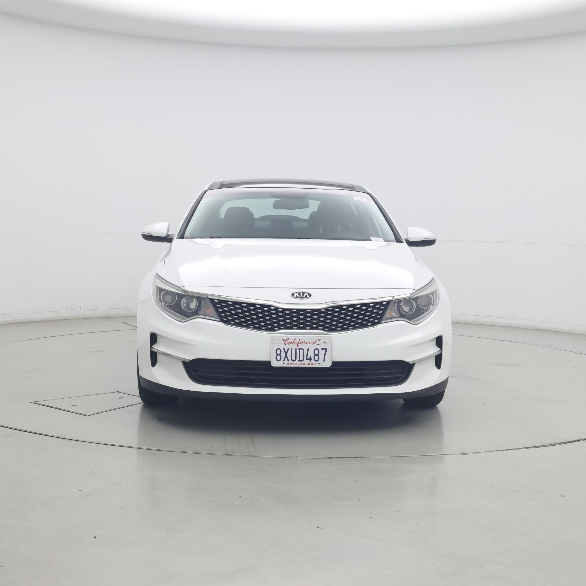 Thumbnail: 2016 Kia Optima - 5