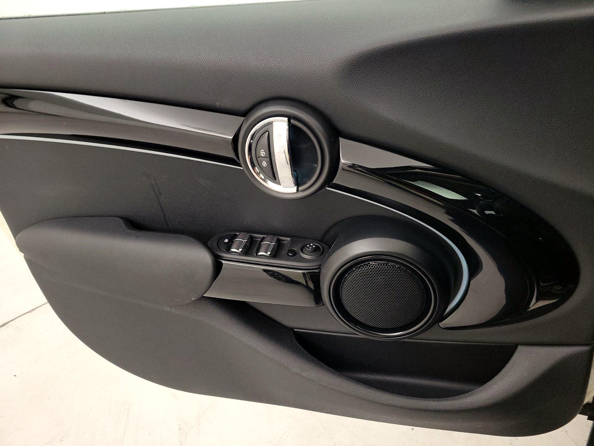 Thumbnail: 2023 MINI Cooper Hardtop - 12