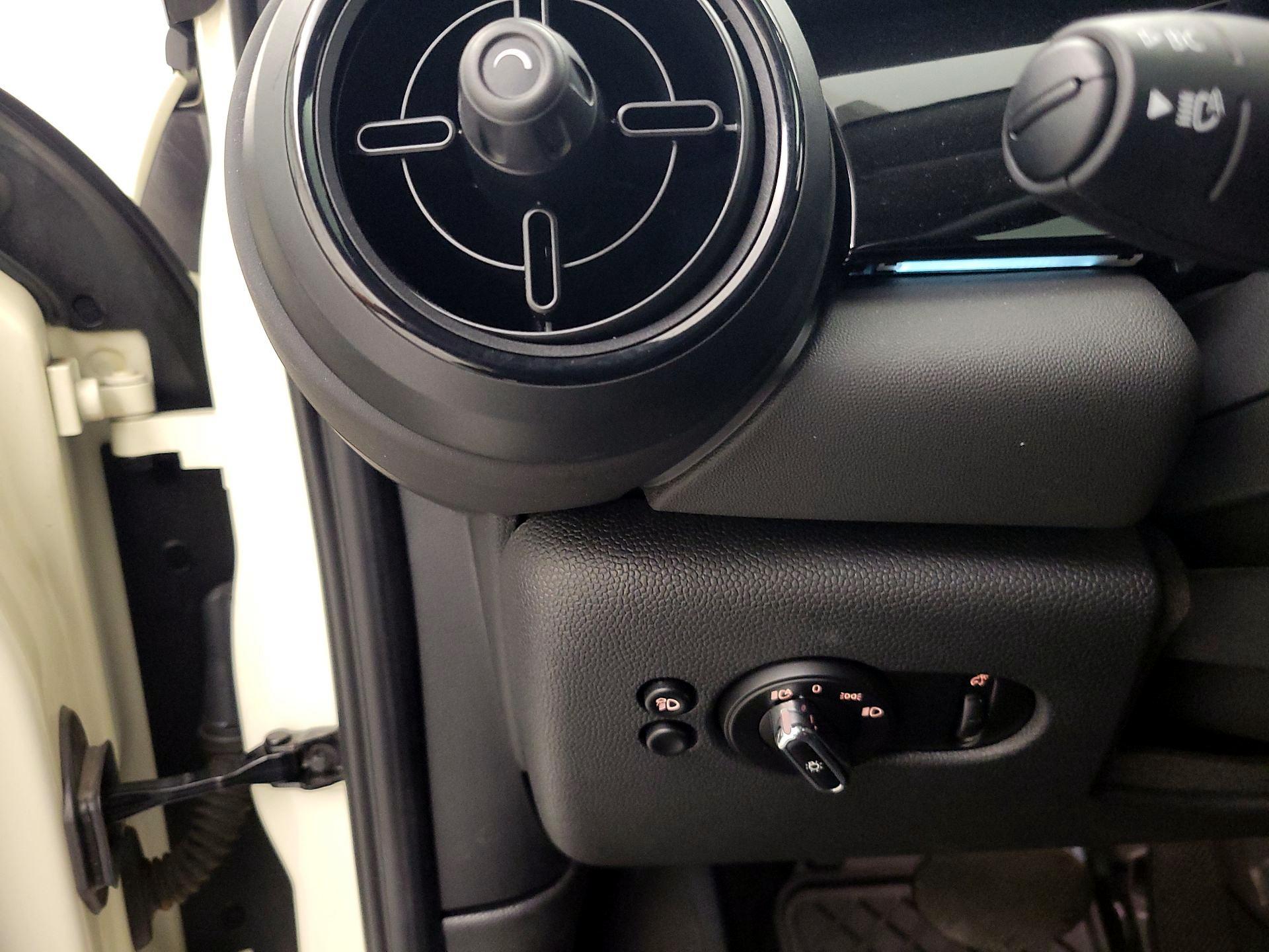 Thumbnail: 2023 MINI Cooper Hardtop - 13