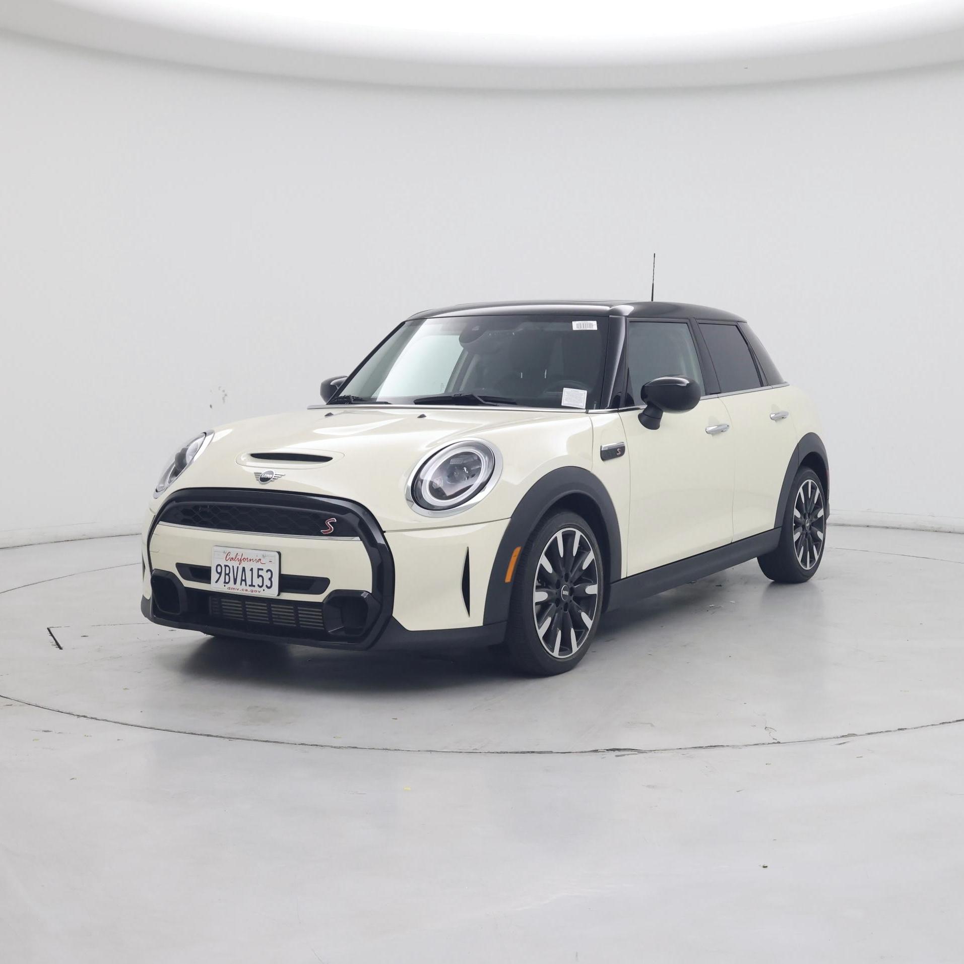 Thumbnail: 2023 MINI Cooper Hardtop - 4