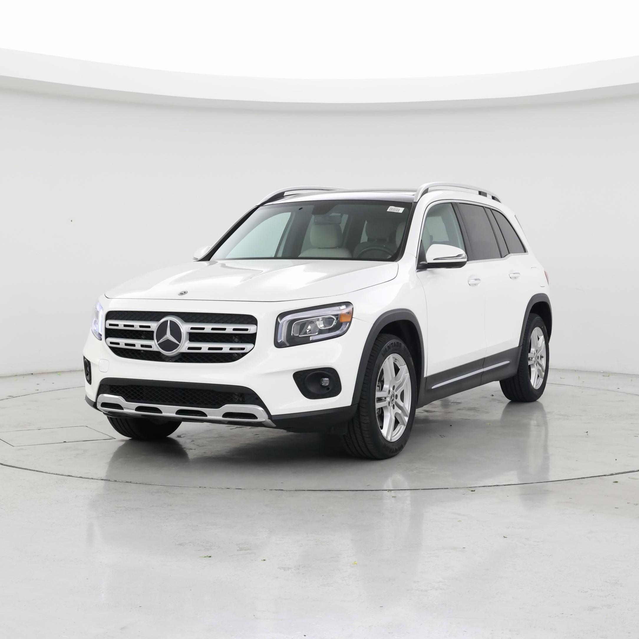 Thumbnail: 2020 Mercedes-Benz GLB - 4