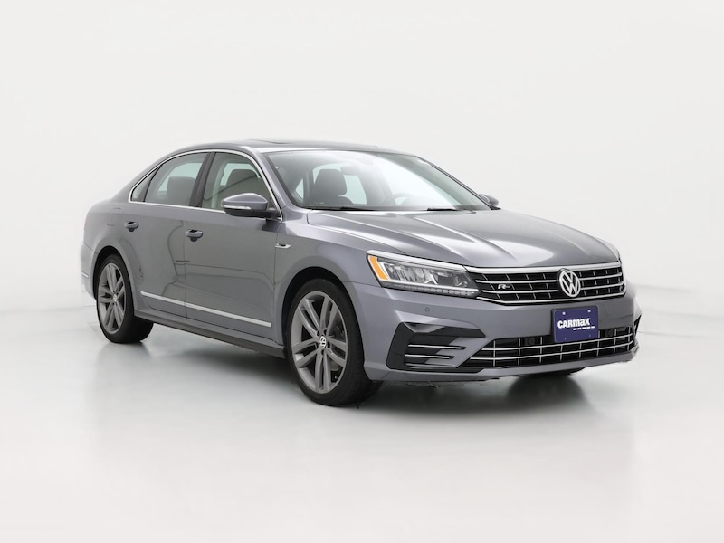 2019 Volkswagen Passat SE R-Line