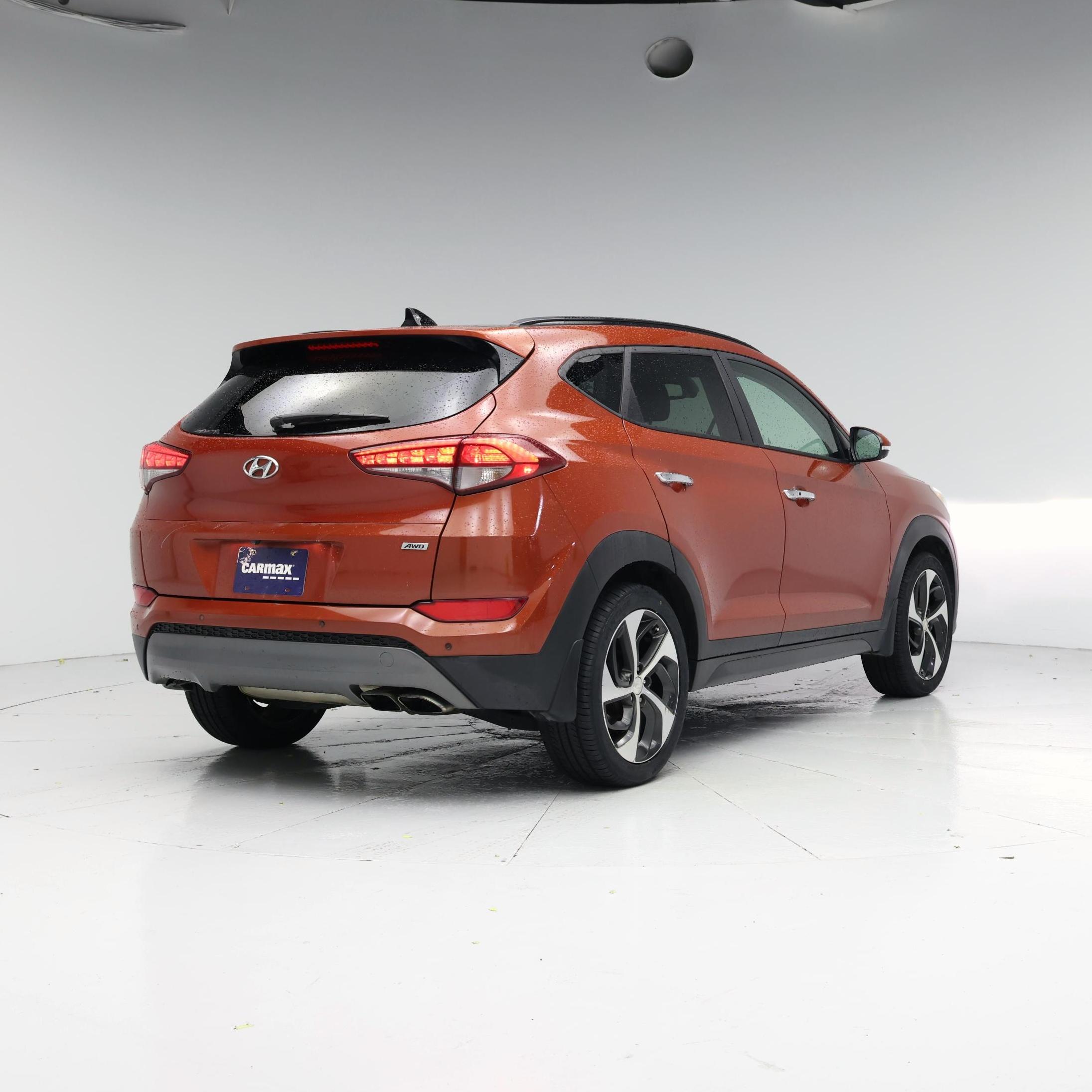 Thumbnail: 2016 Hyundai Tucson - 8
