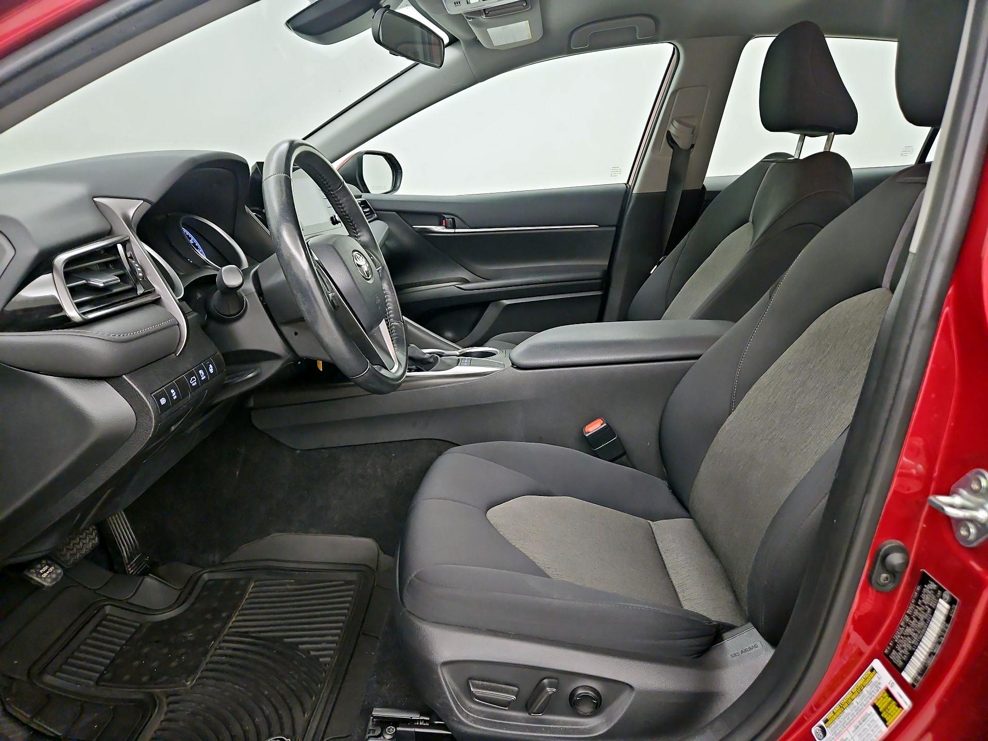 Thumbnail: 2022 Toyota Camry - 11