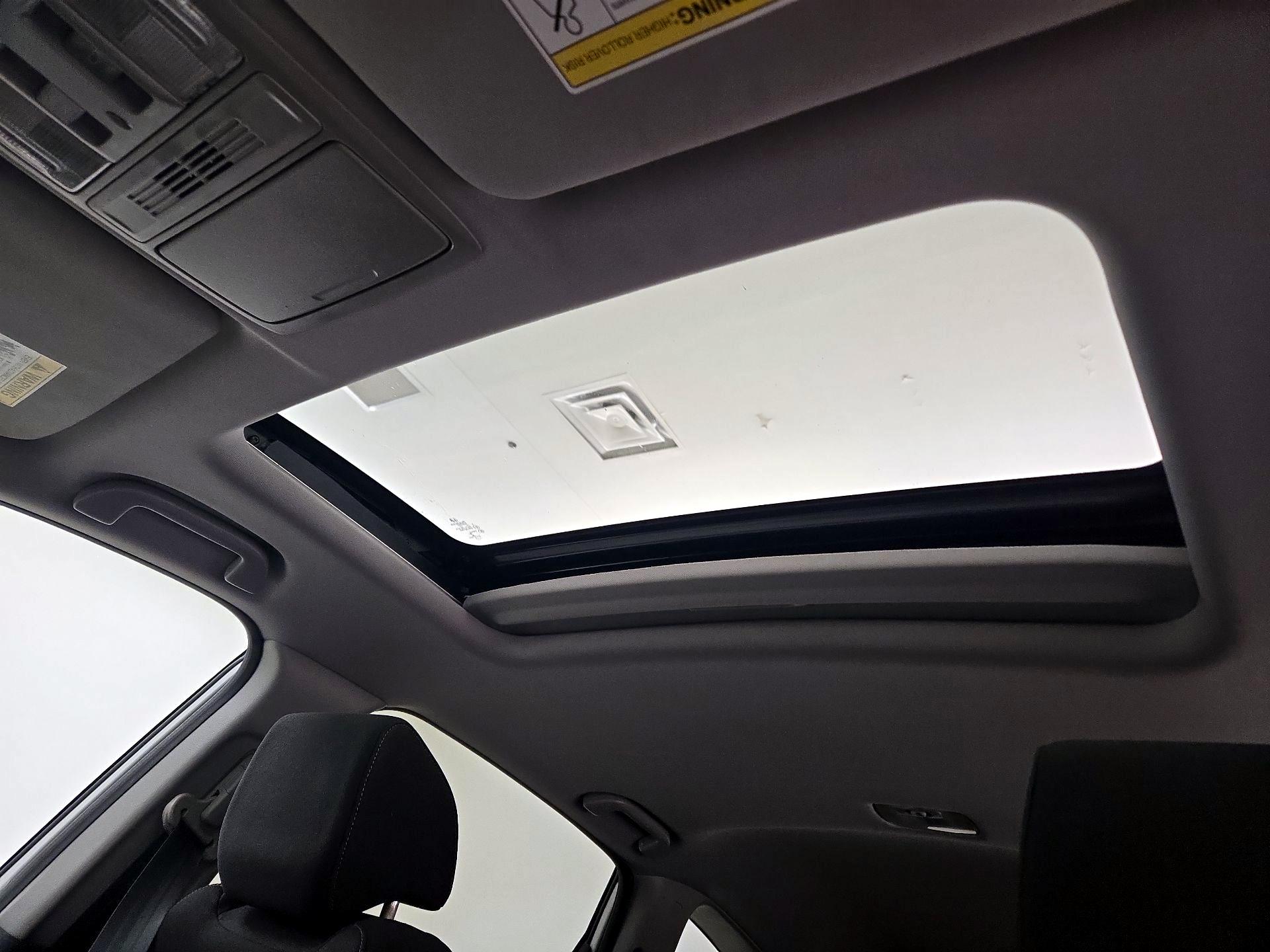 Thumbnail: 2019 Honda CR-V - 19