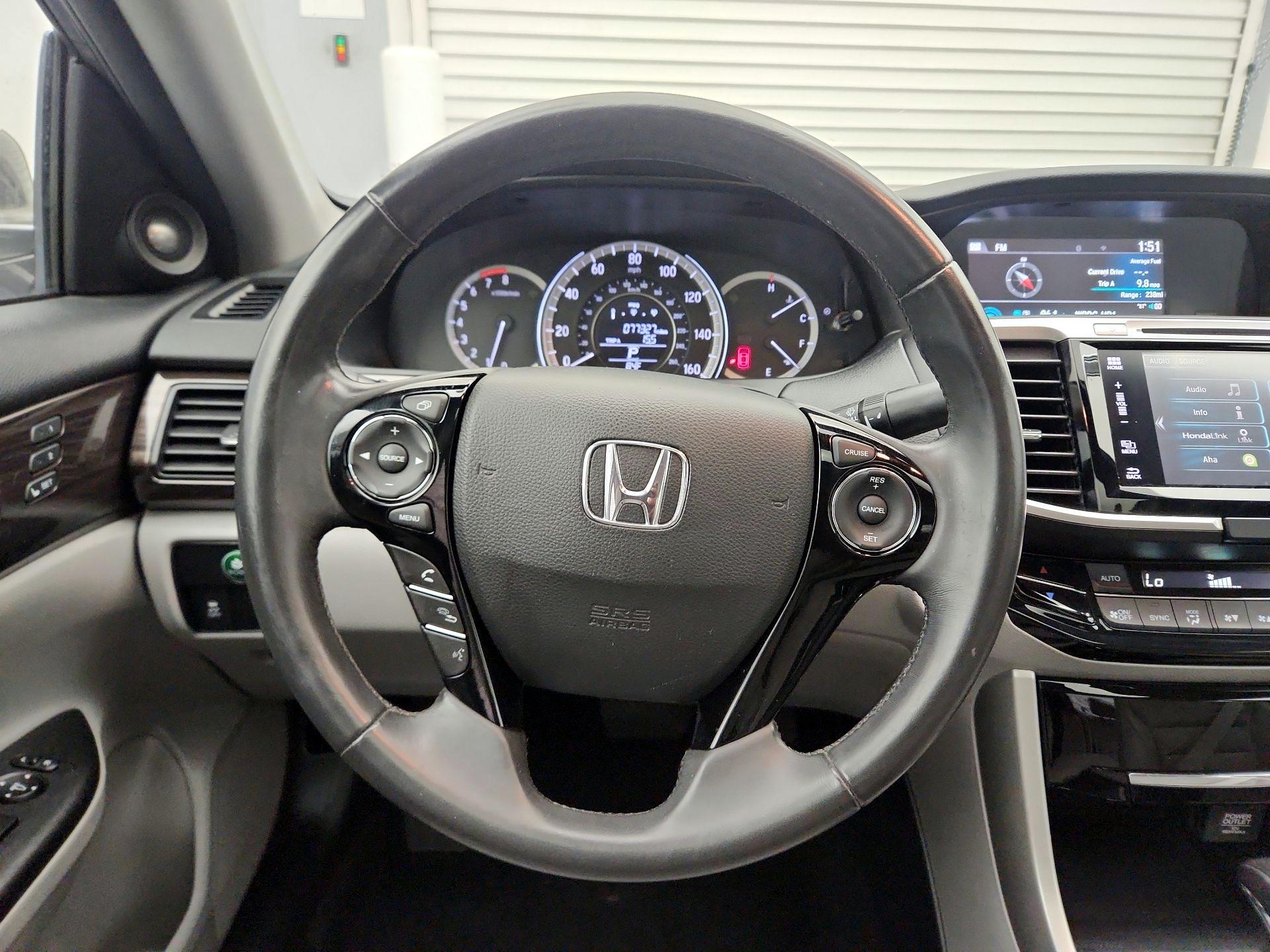 Thumbnail: 2016 Honda Accord - 10