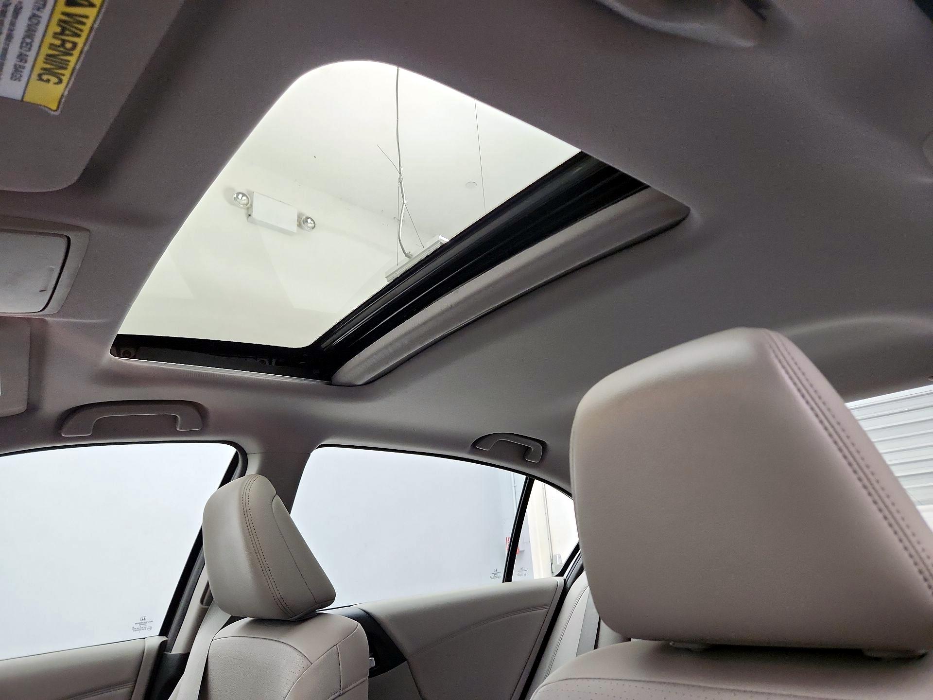 Thumbnail: 2016 Honda Accord - 19