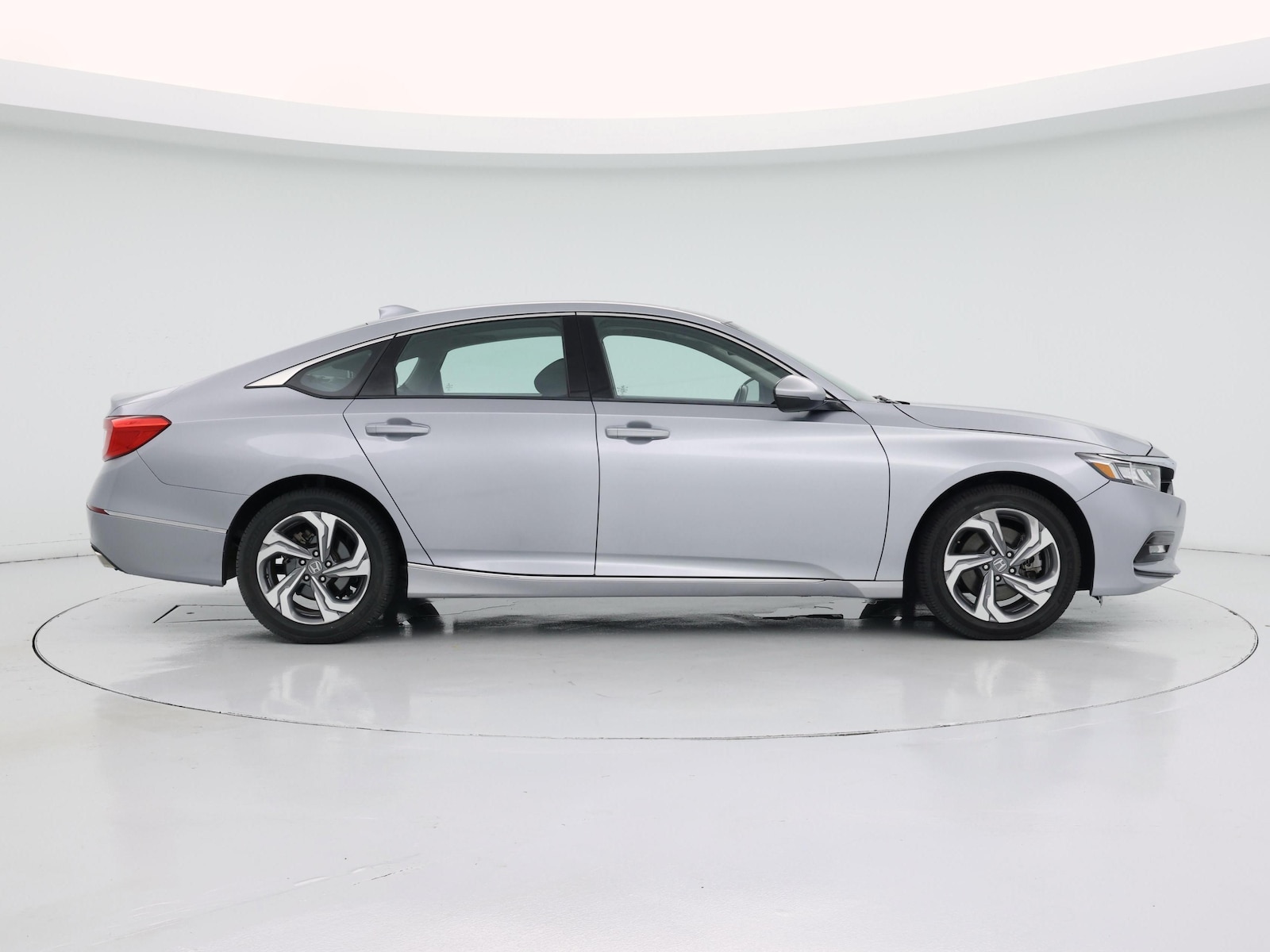 2020 Honda Accord EX-L - Photo 8