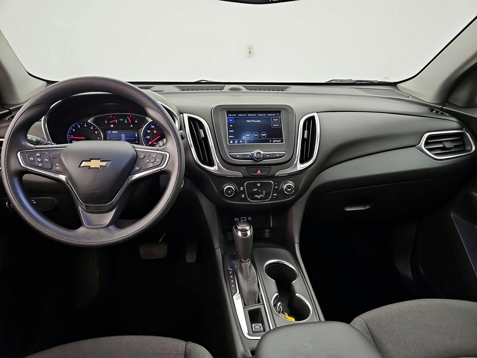 Thumbnail: 2021 Chevrolet Equinox - 9