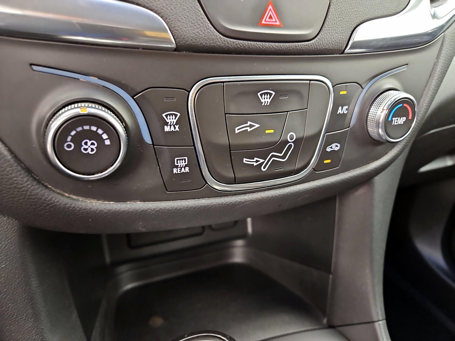 Thumbnail: 2021 Chevrolet Equinox - 16