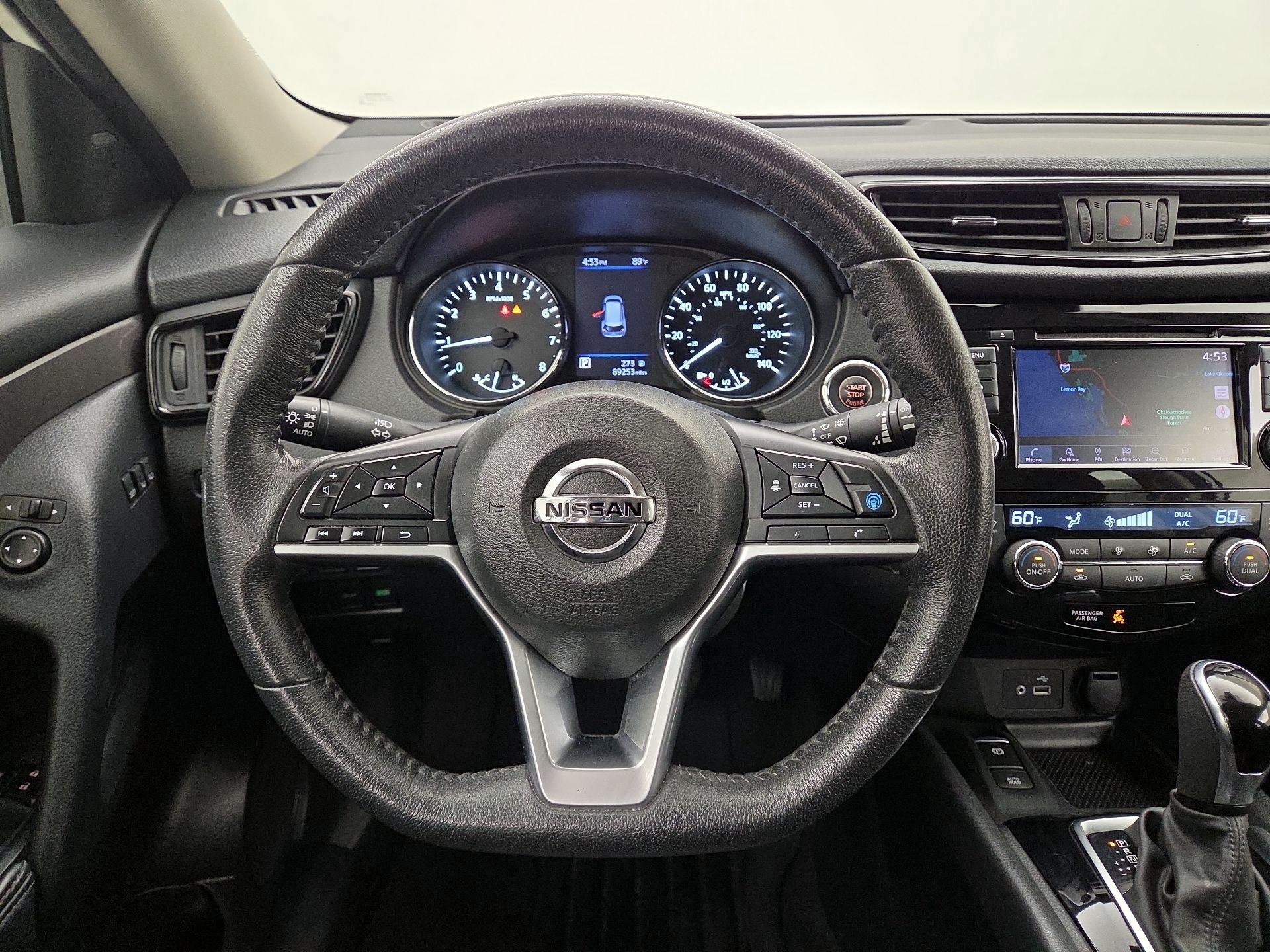 Thumbnail: 2019 Nissan Rogue - 10