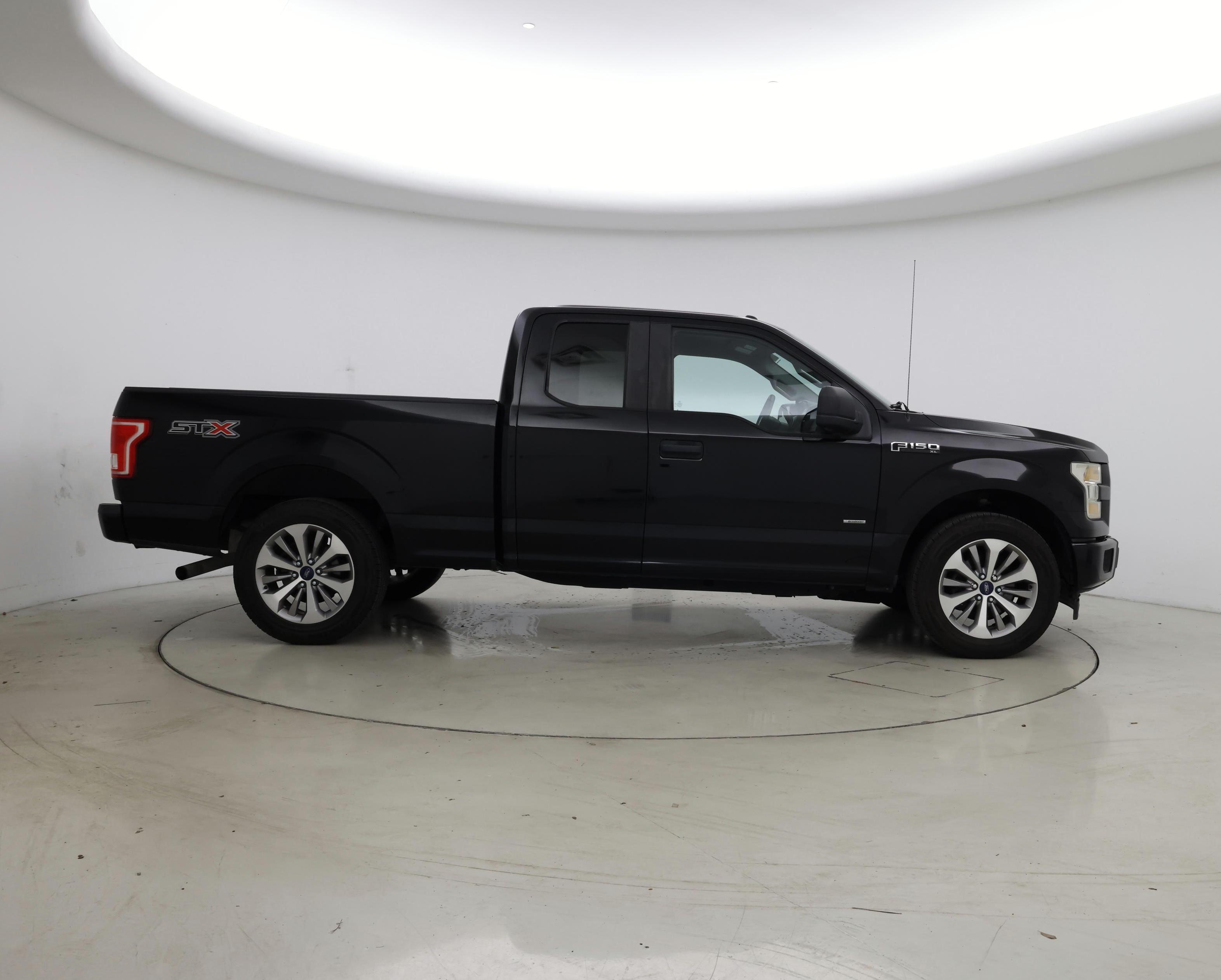 Thumbnail: 2017 Ford F-150 - 7