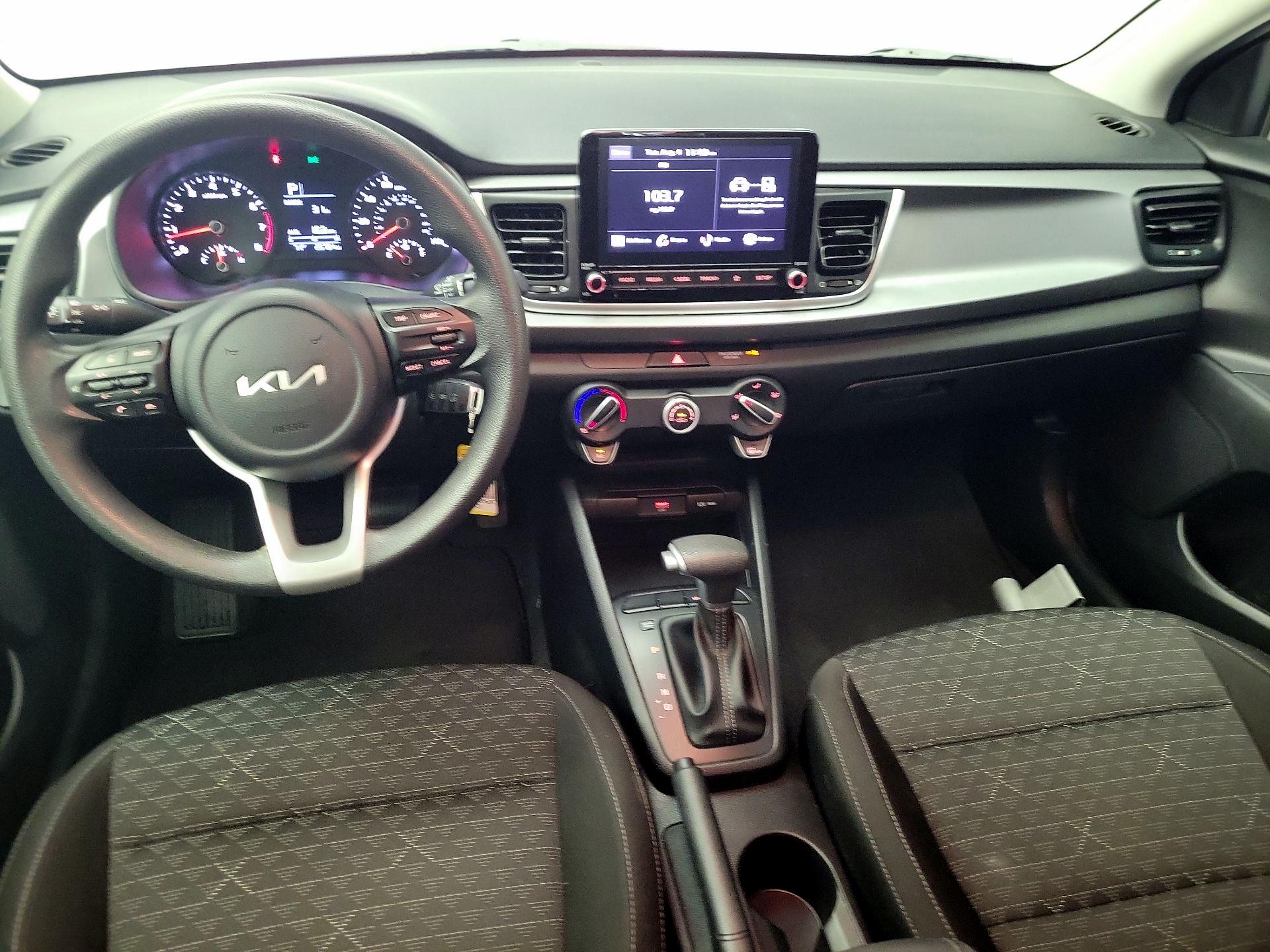 Thumbnail: 2023 Kia Rio - 9