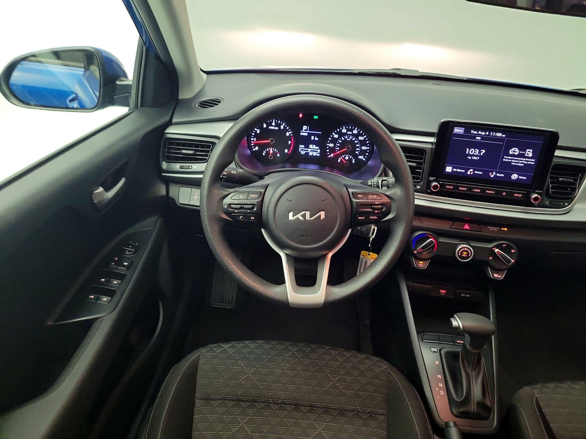 Thumbnail: 2023 Kia Rio - 10