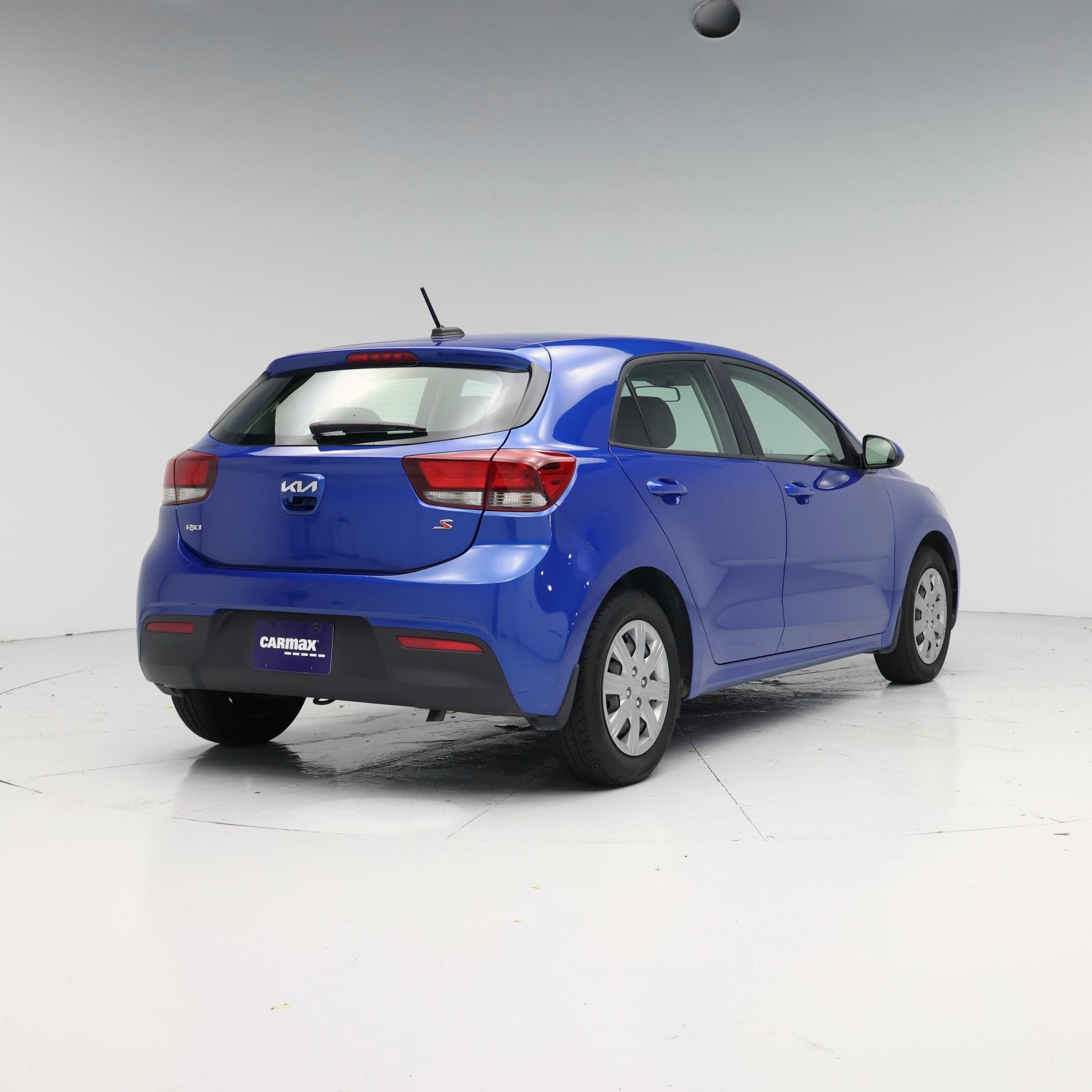 Thumbnail: 2023 Kia Rio - 8