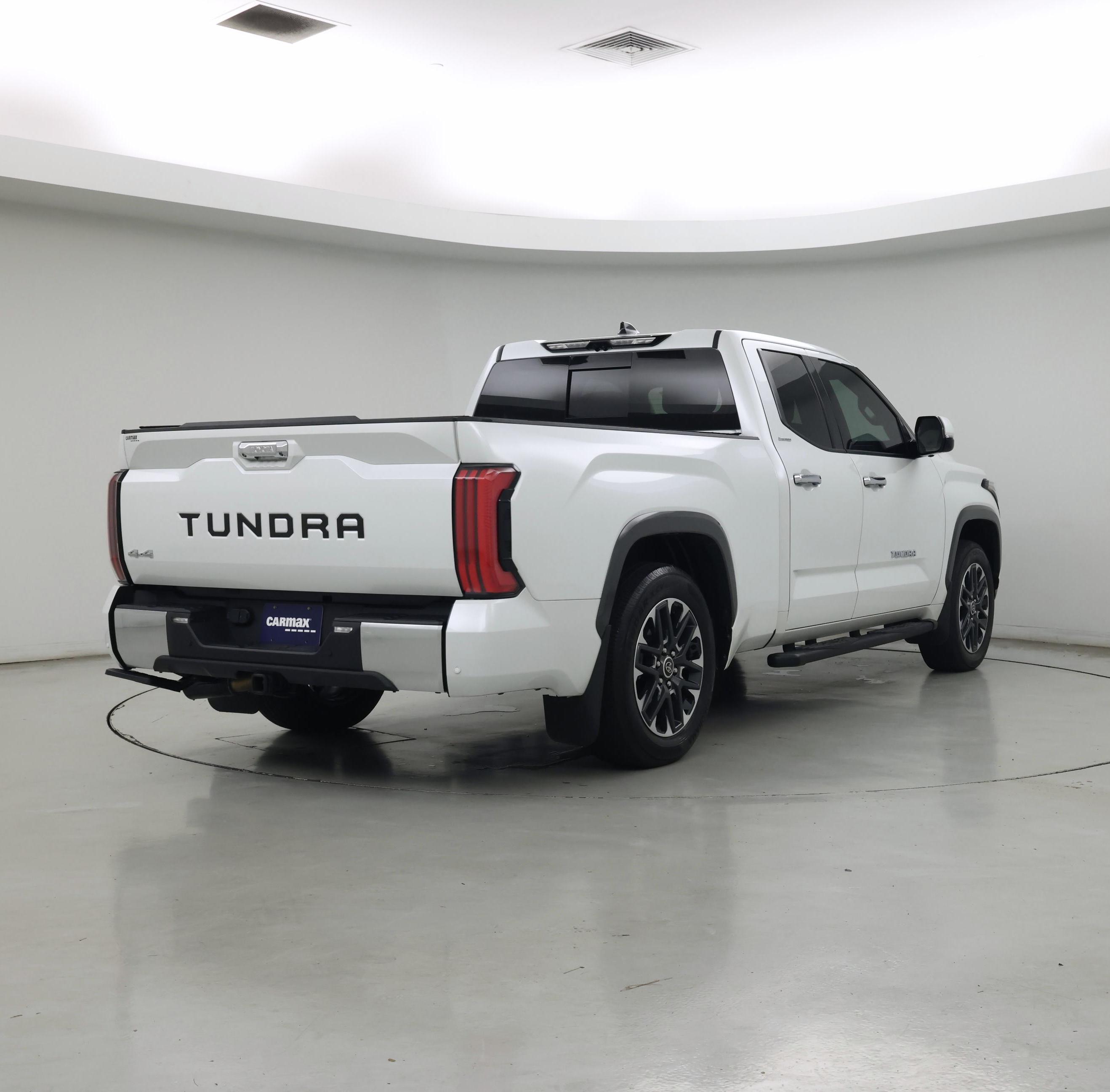 Thumbnail: 2022 Toyota Tundra - 8