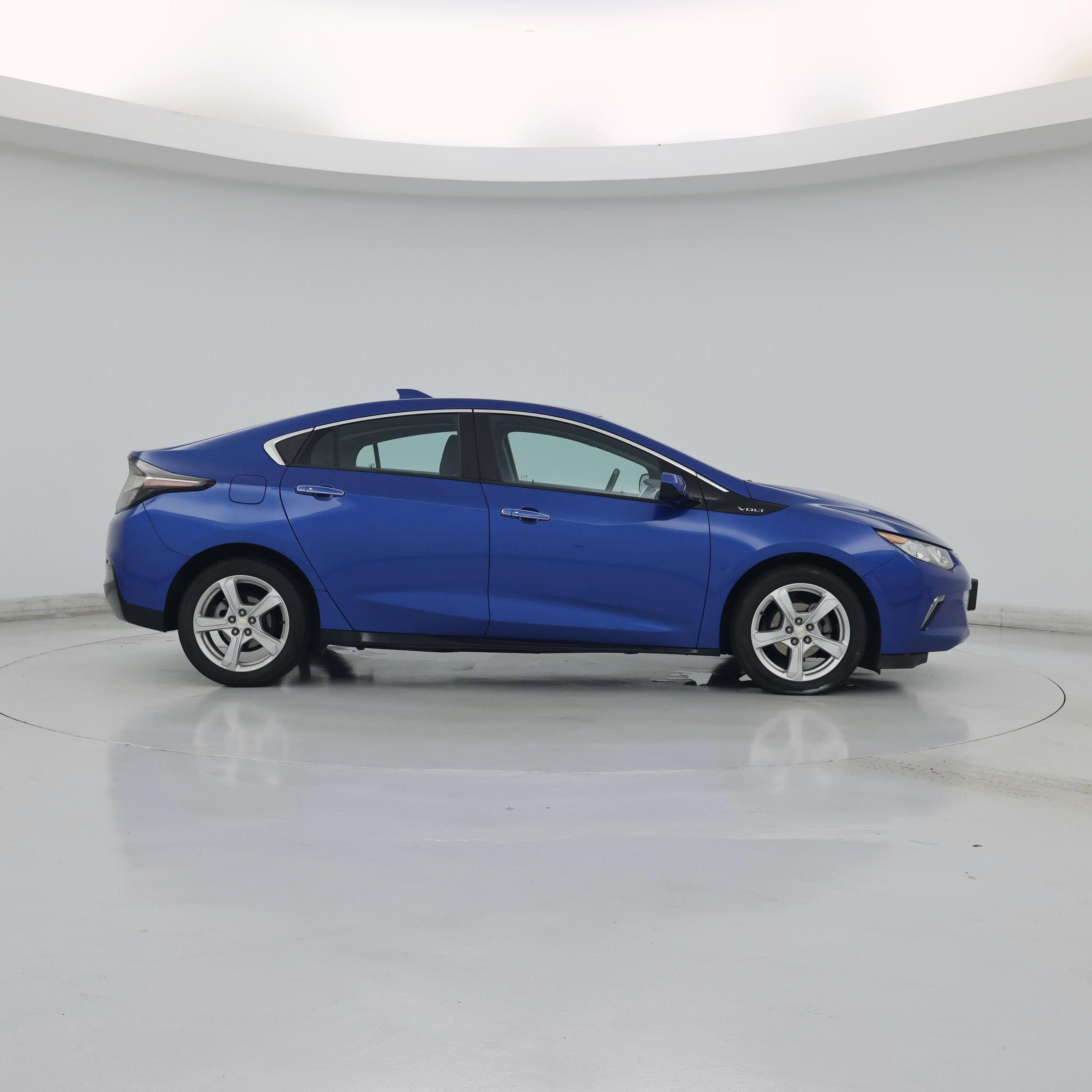 Thumbnail: 2016 Chevrolet Volt - 7
