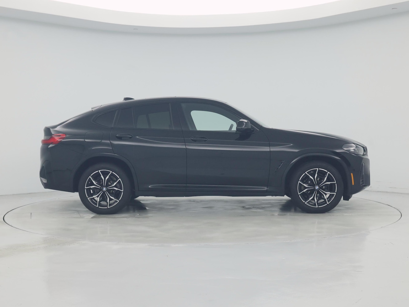 2024 BMW X4 30i - Photo 8