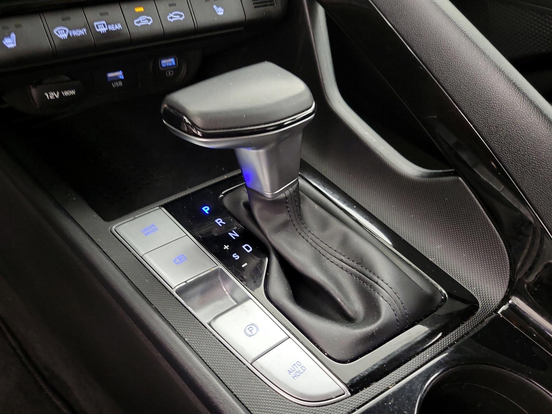 Thumbnail: 2023 Hyundai Elantra - 18