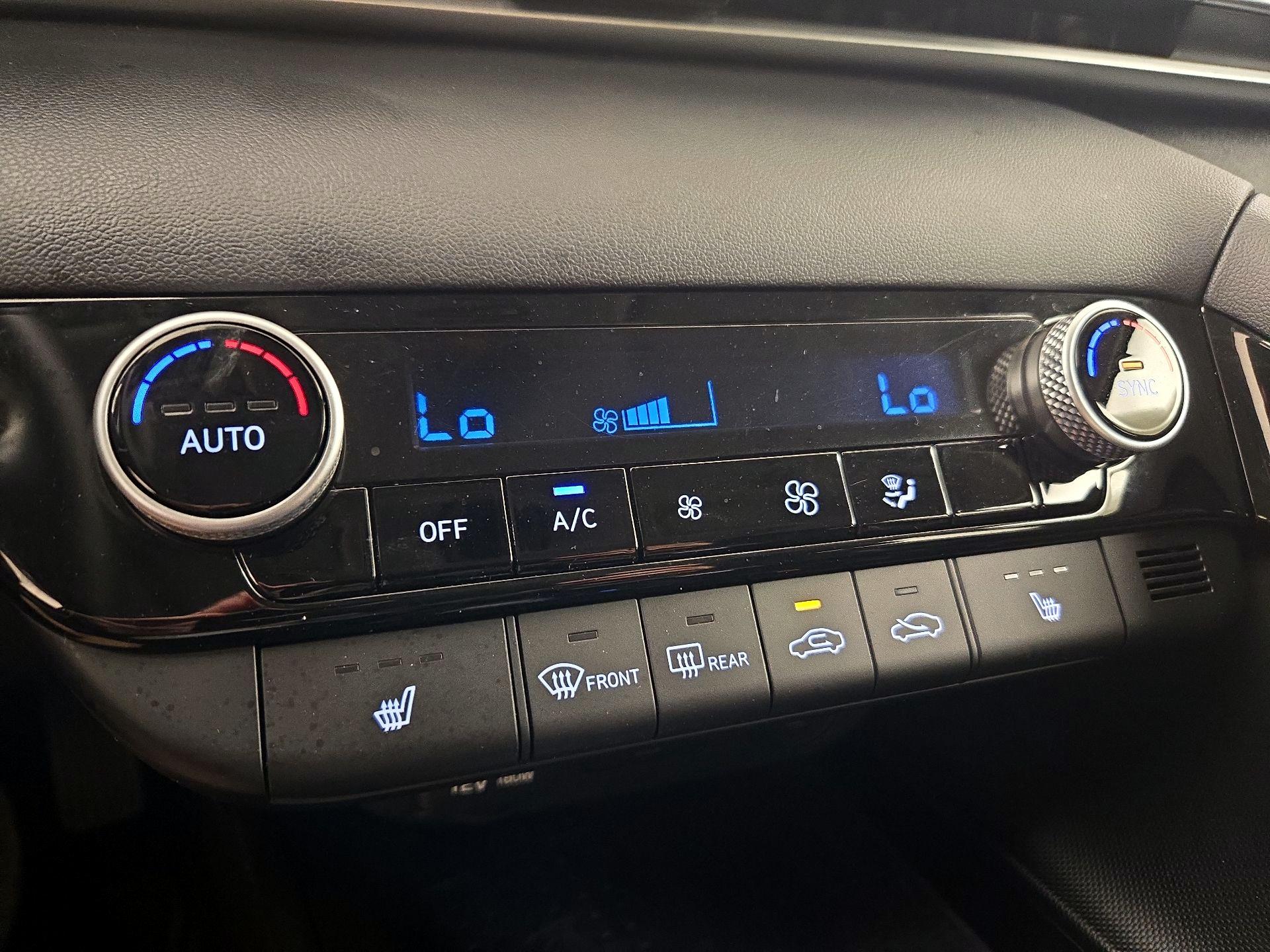 Thumbnail: 2021 Hyundai Elantra - 16