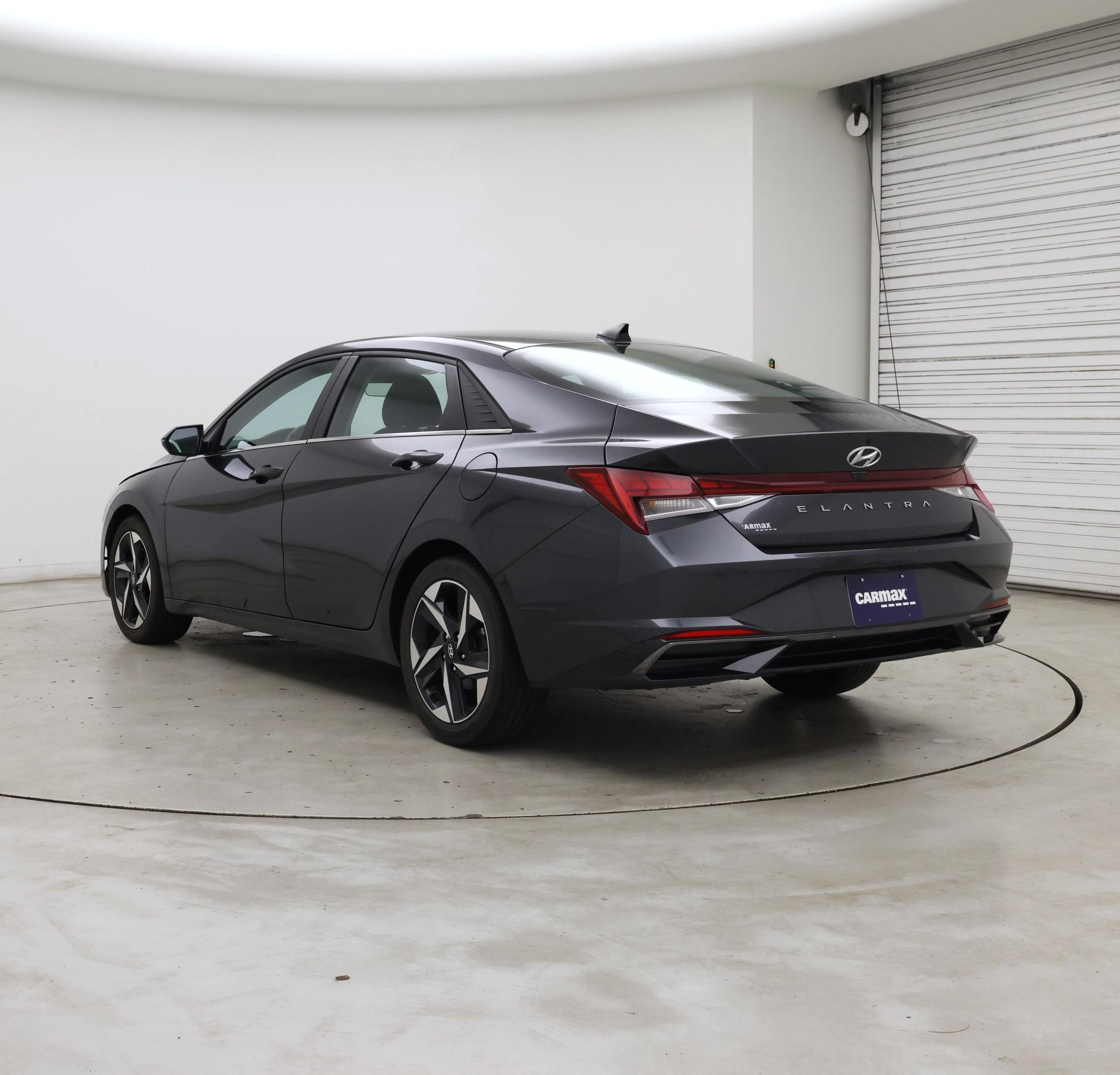 Thumbnail: 2021 Hyundai Elantra - 2