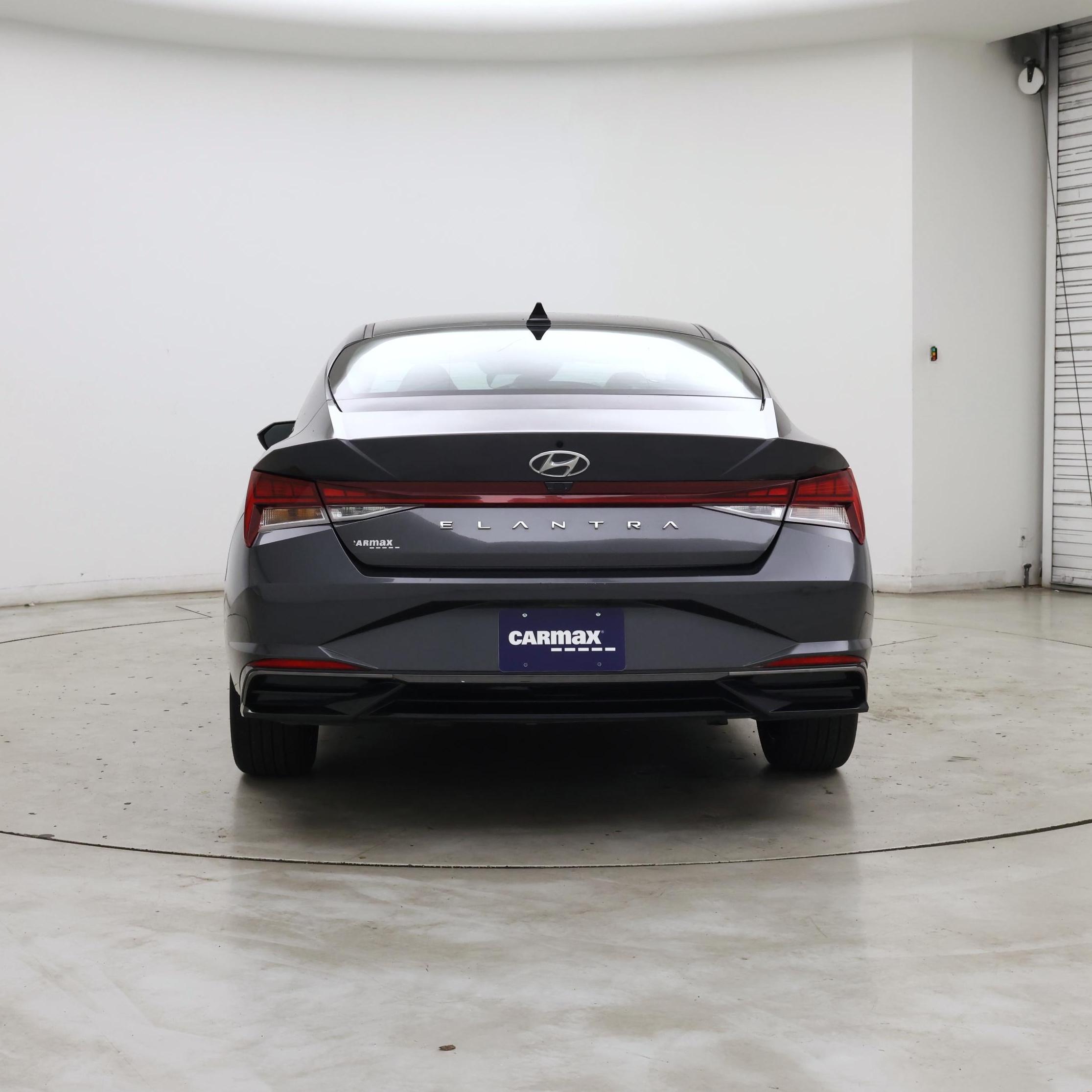 Thumbnail: 2021 Hyundai Elantra - 6