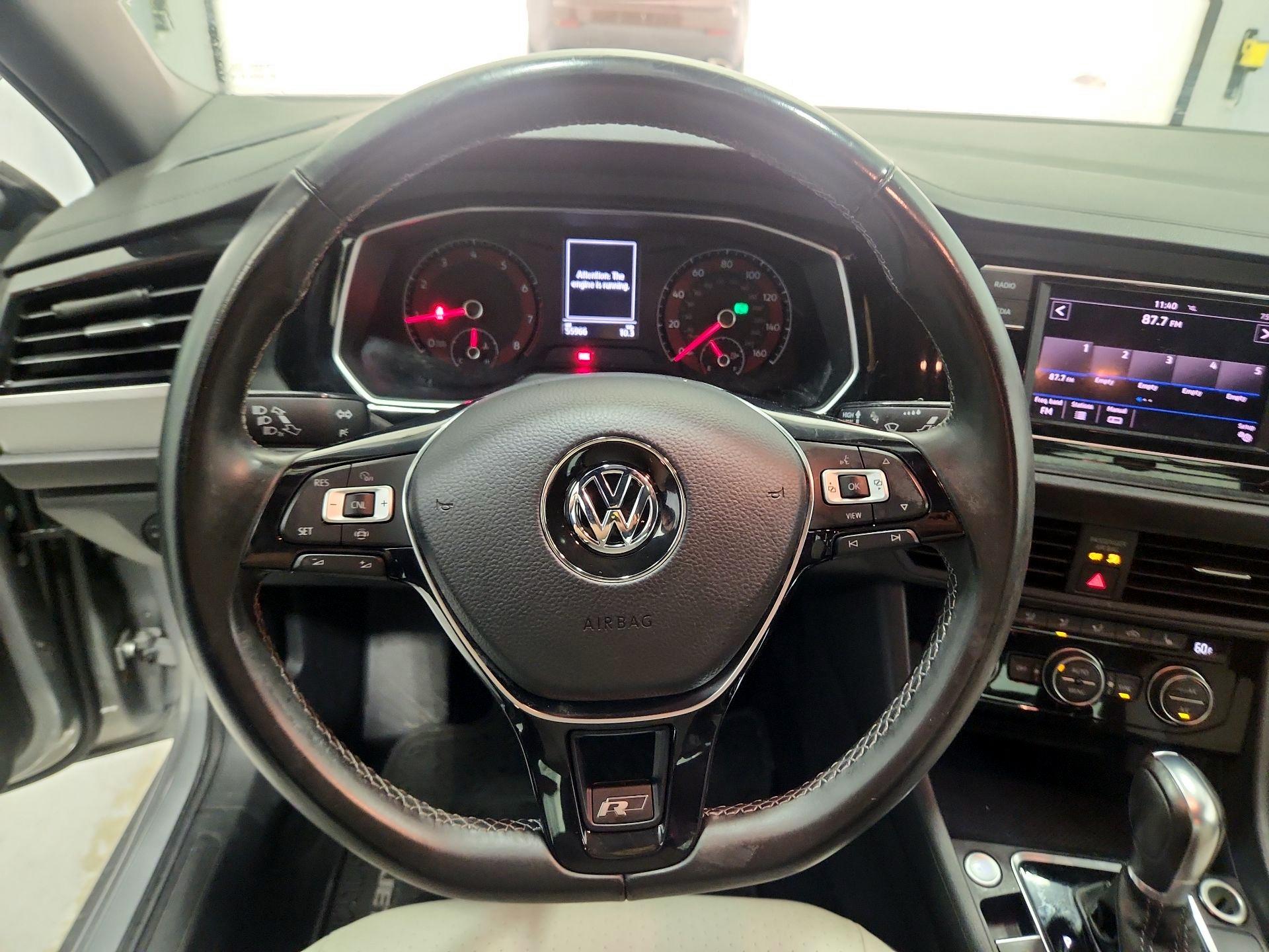 Thumbnail: 2019 Volkswagen Jetta - 10