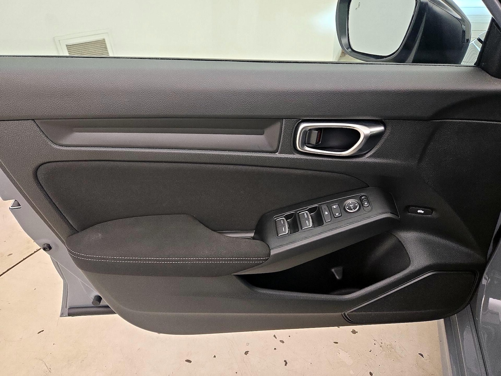 2026 Honda Civic Sport - Photo 13