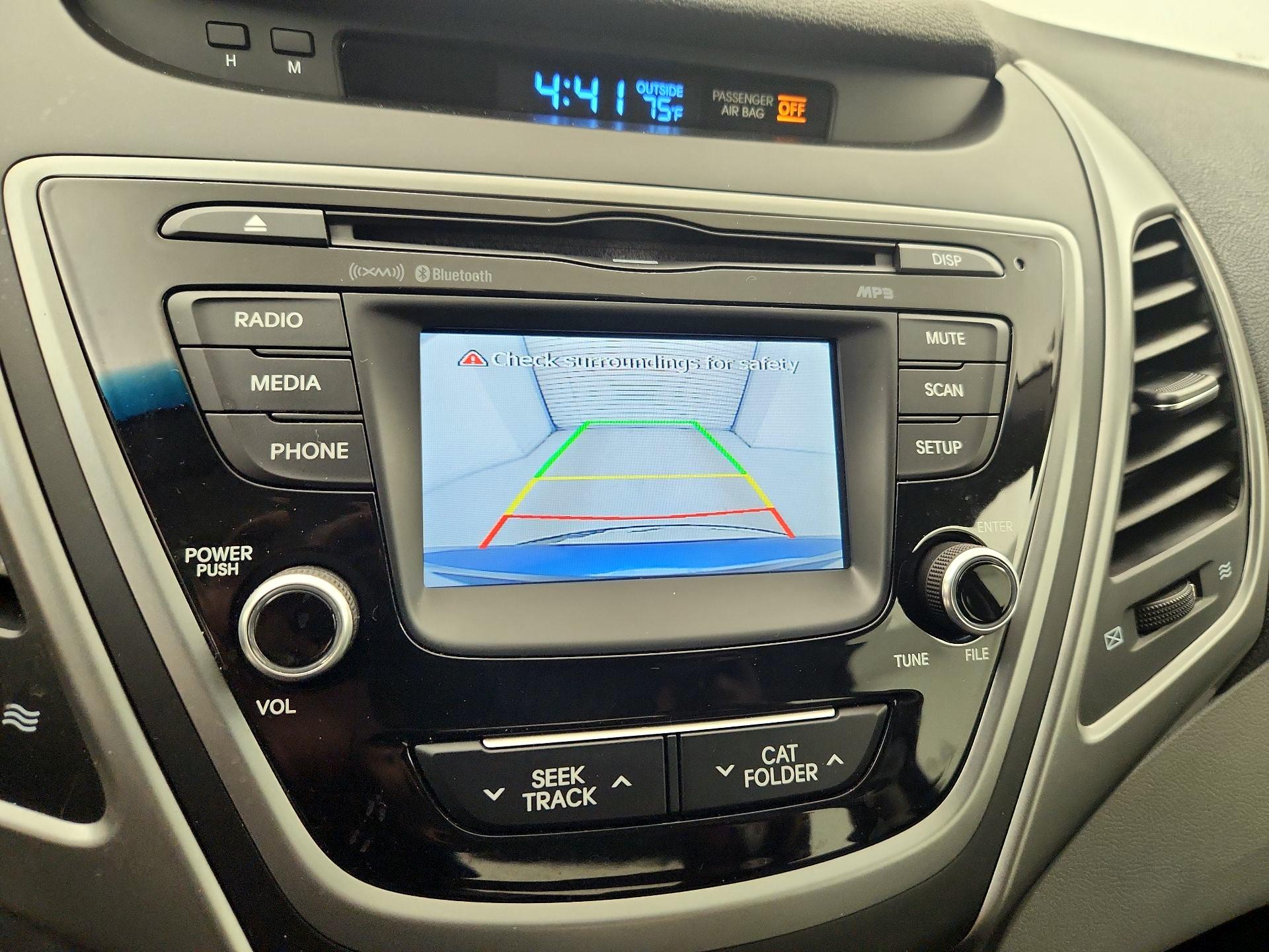 Thumbnail: 2016 Hyundai Elantra - 12