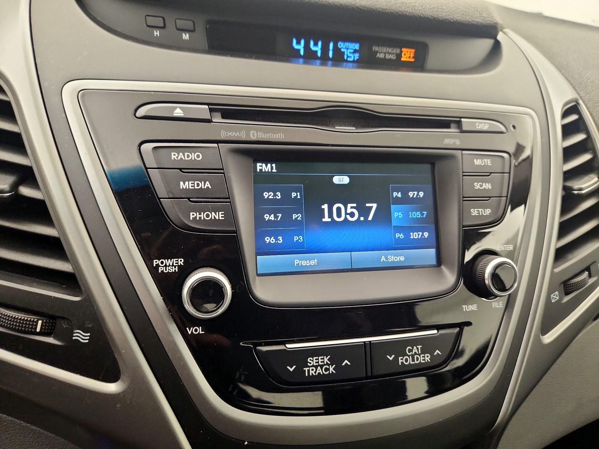 Thumbnail: 2016 Hyundai Elantra - 13