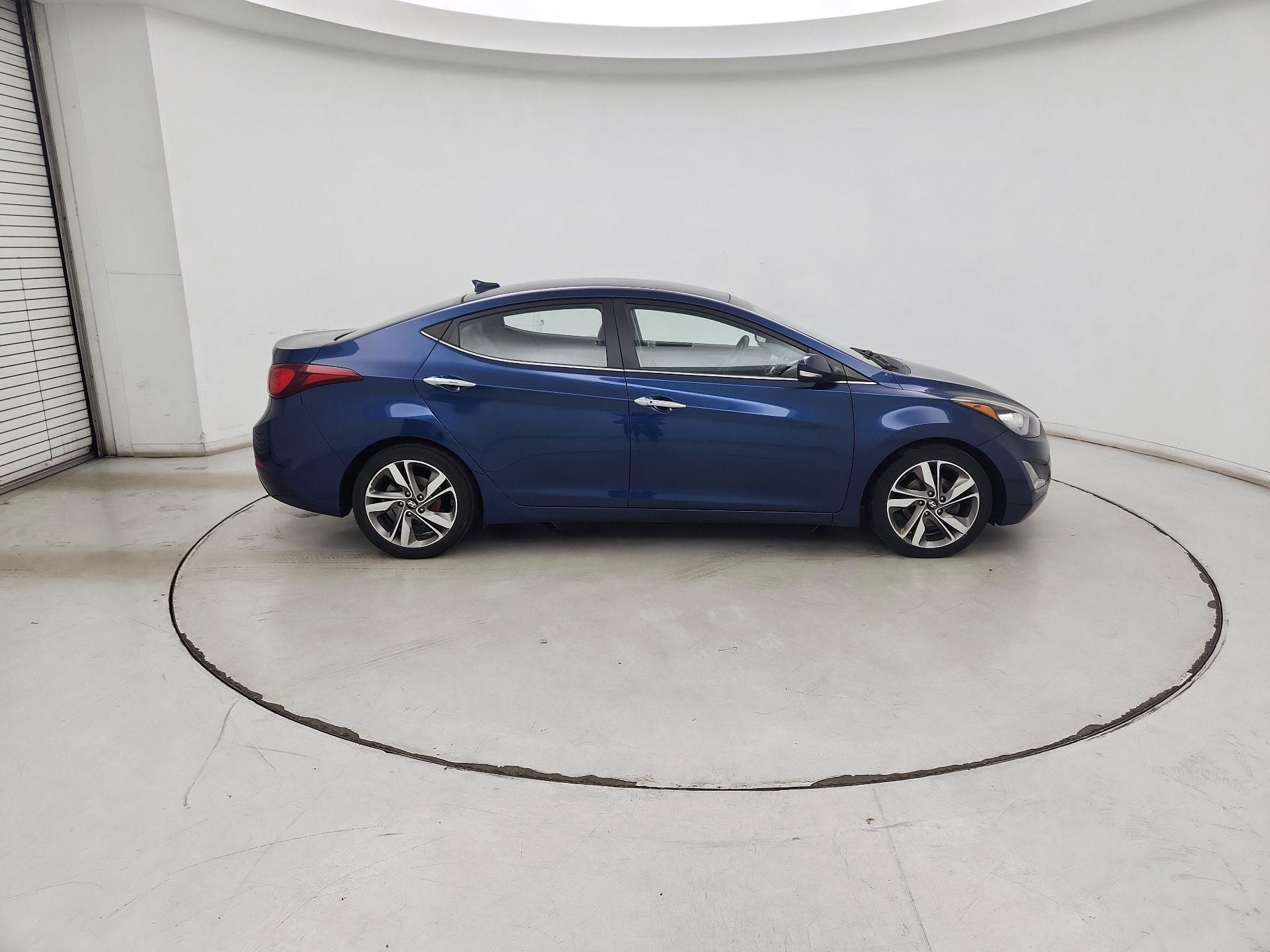 Thumbnail: 2016 Hyundai Elantra - 4