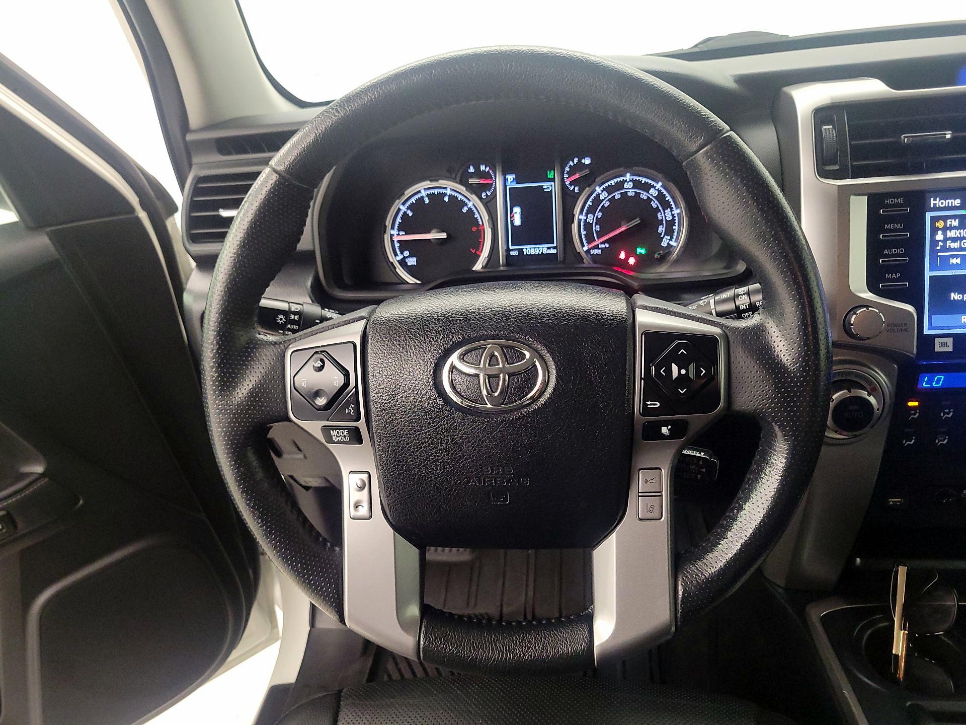 Thumbnail: 2020 Toyota 4Runner - 10
