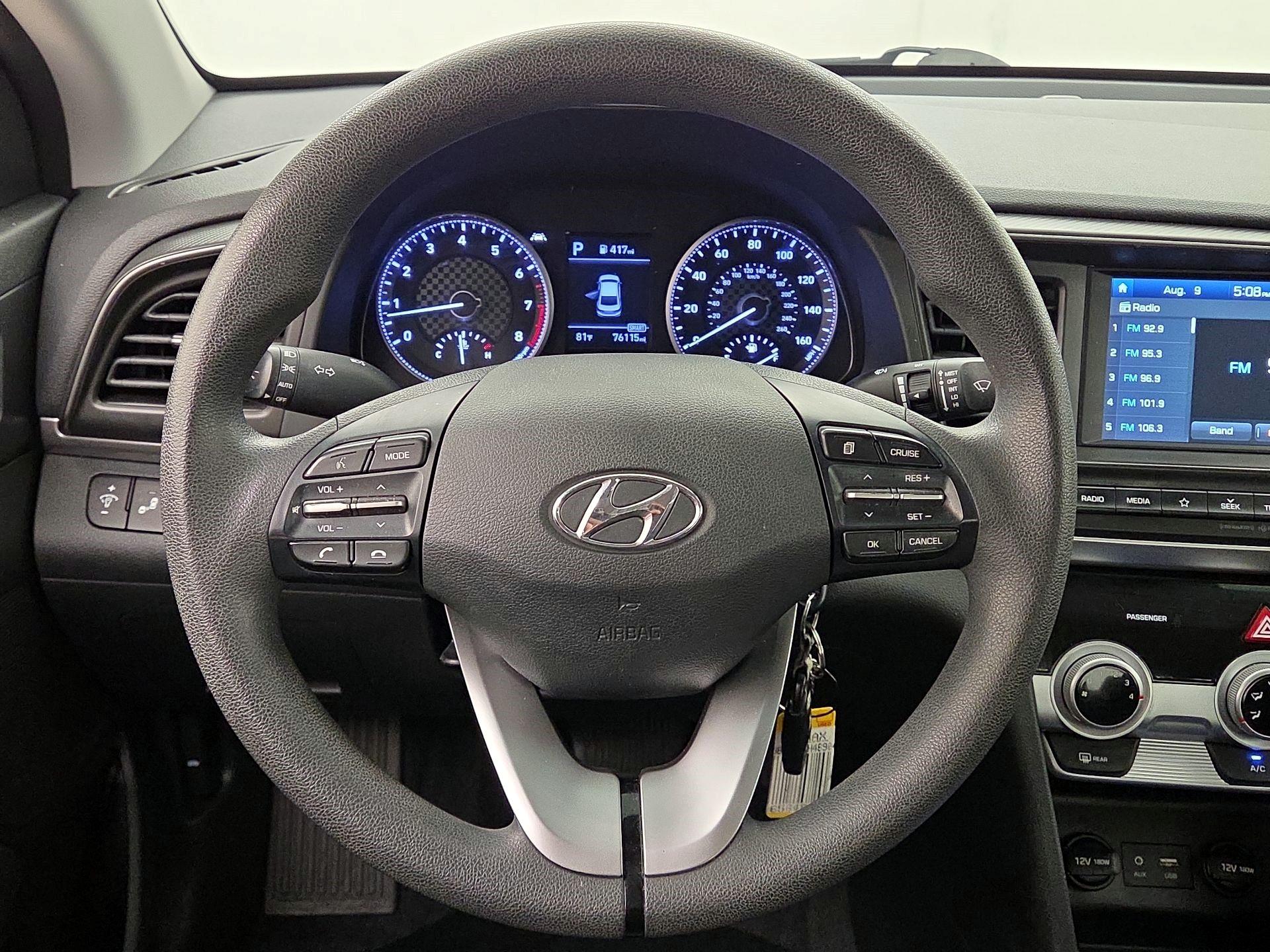 Thumbnail: 2019 Hyundai Elantra - 10