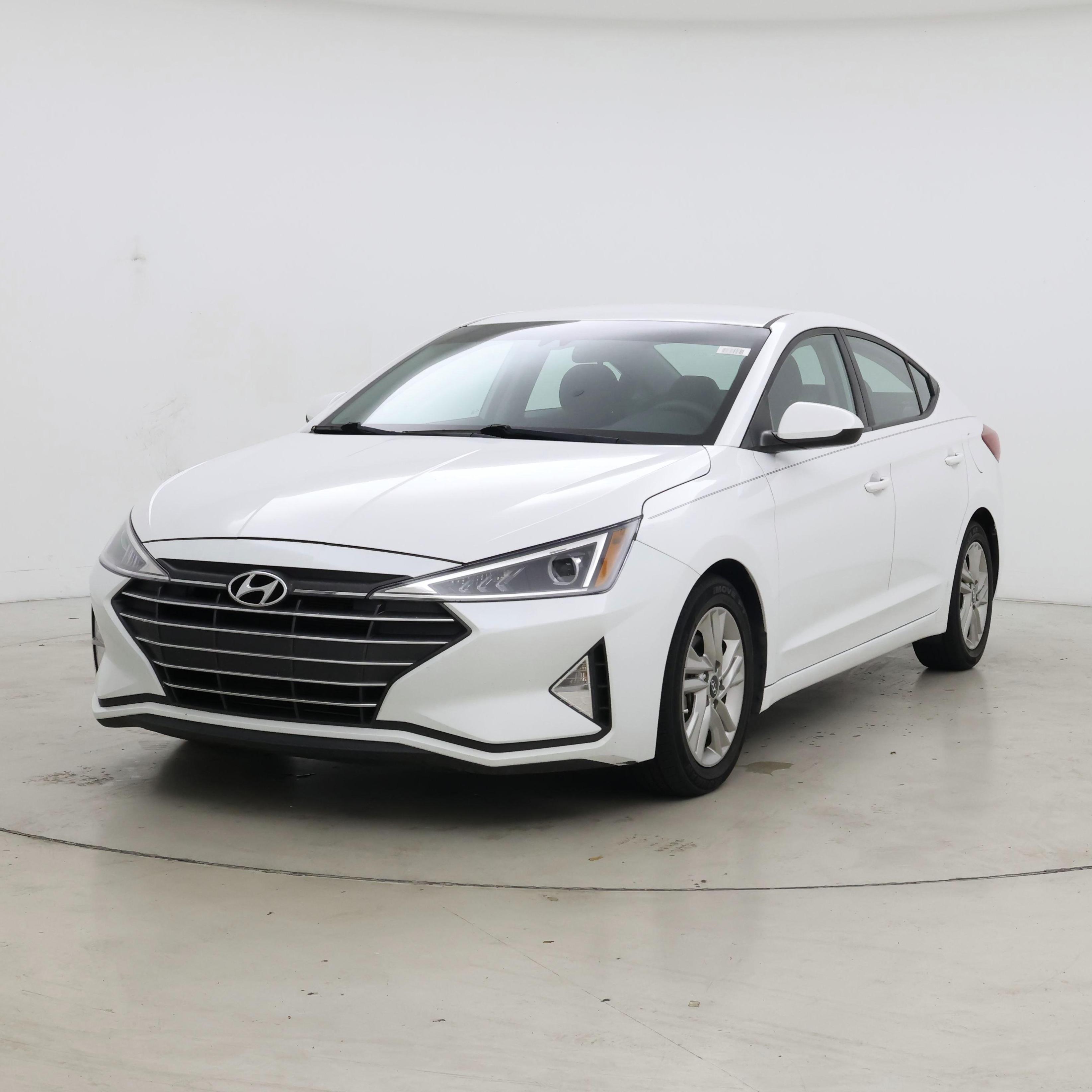 Thumbnail: 2019 Hyundai Elantra - 4