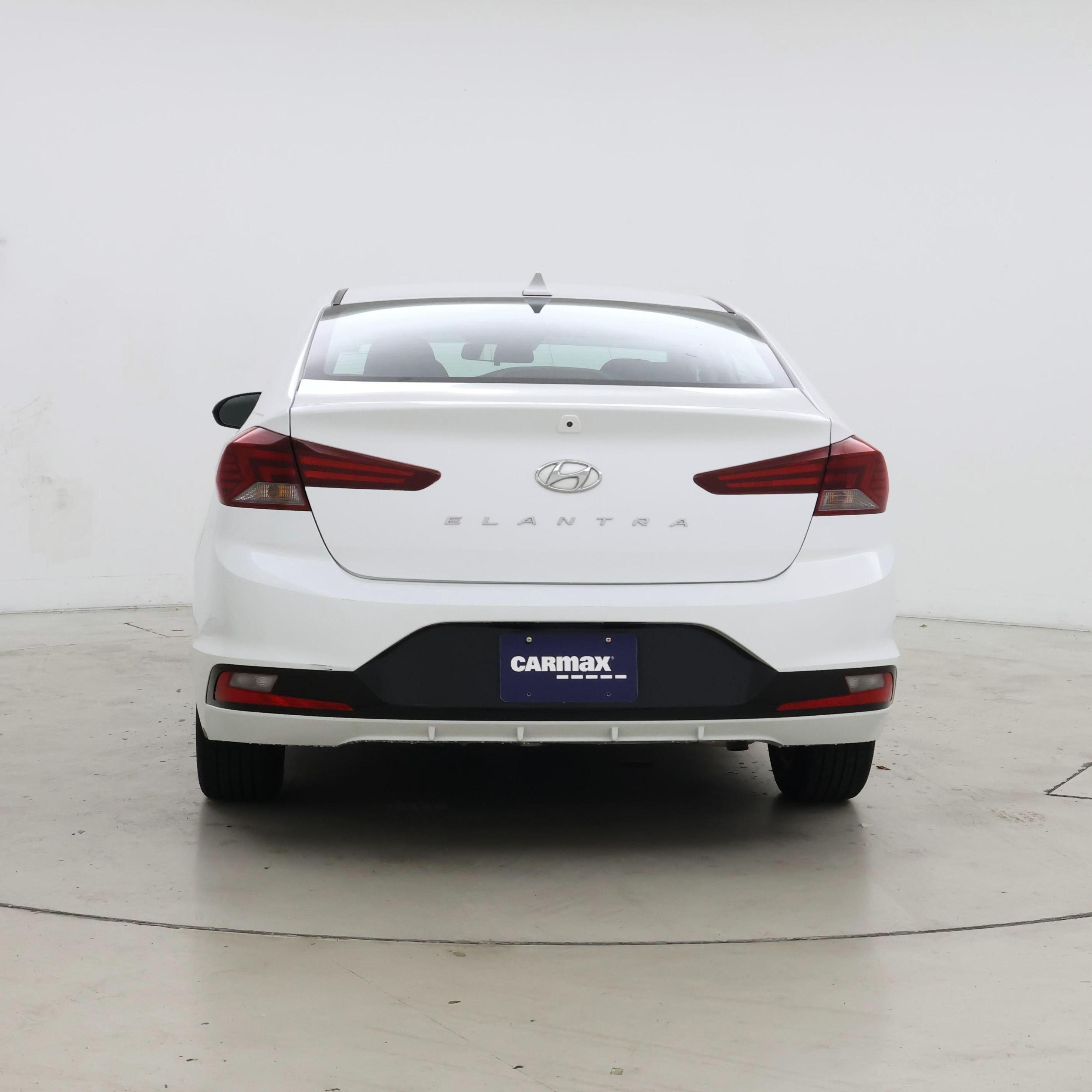 Thumbnail: 2019 Hyundai Elantra - 6