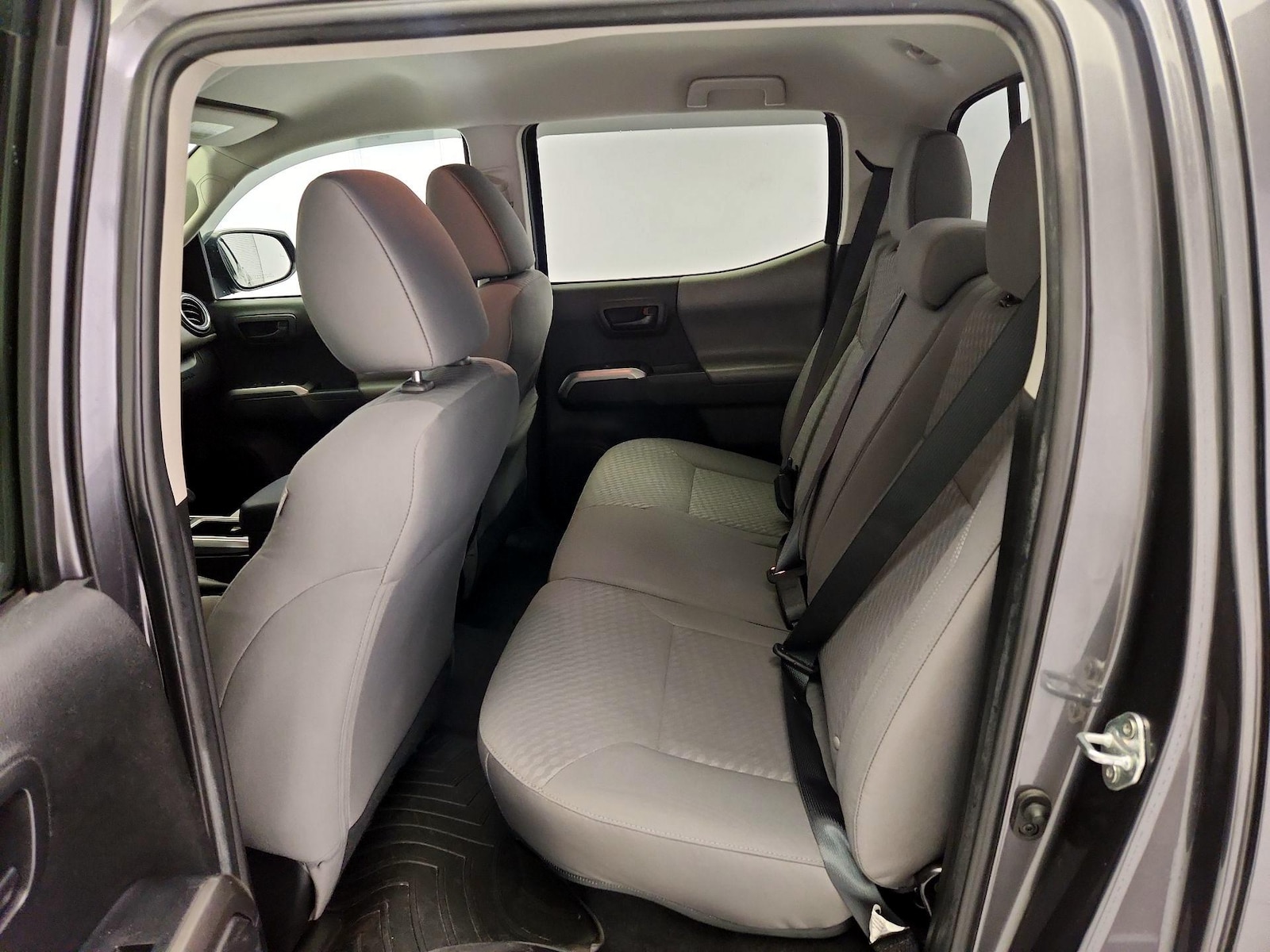 2023 Toyota Tacoma SR5 - Photo 21
