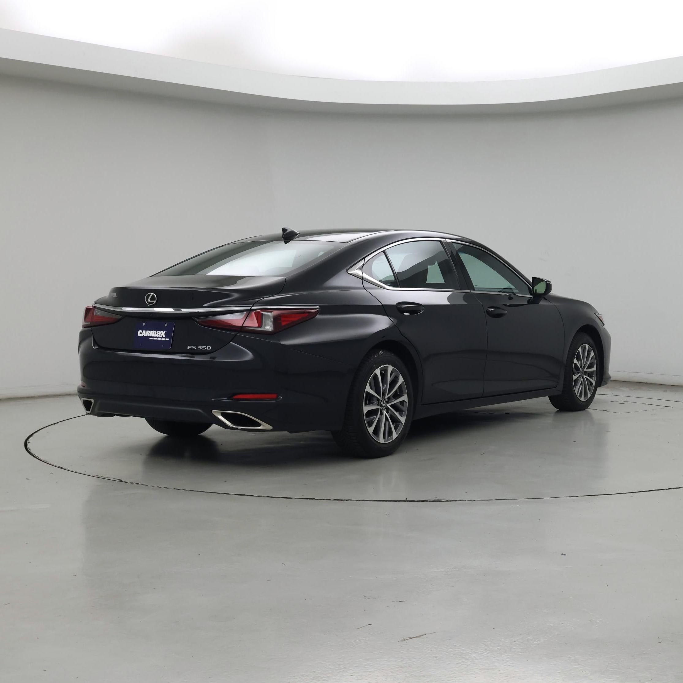 Thumbnail: 2022 Lexus ES - 8