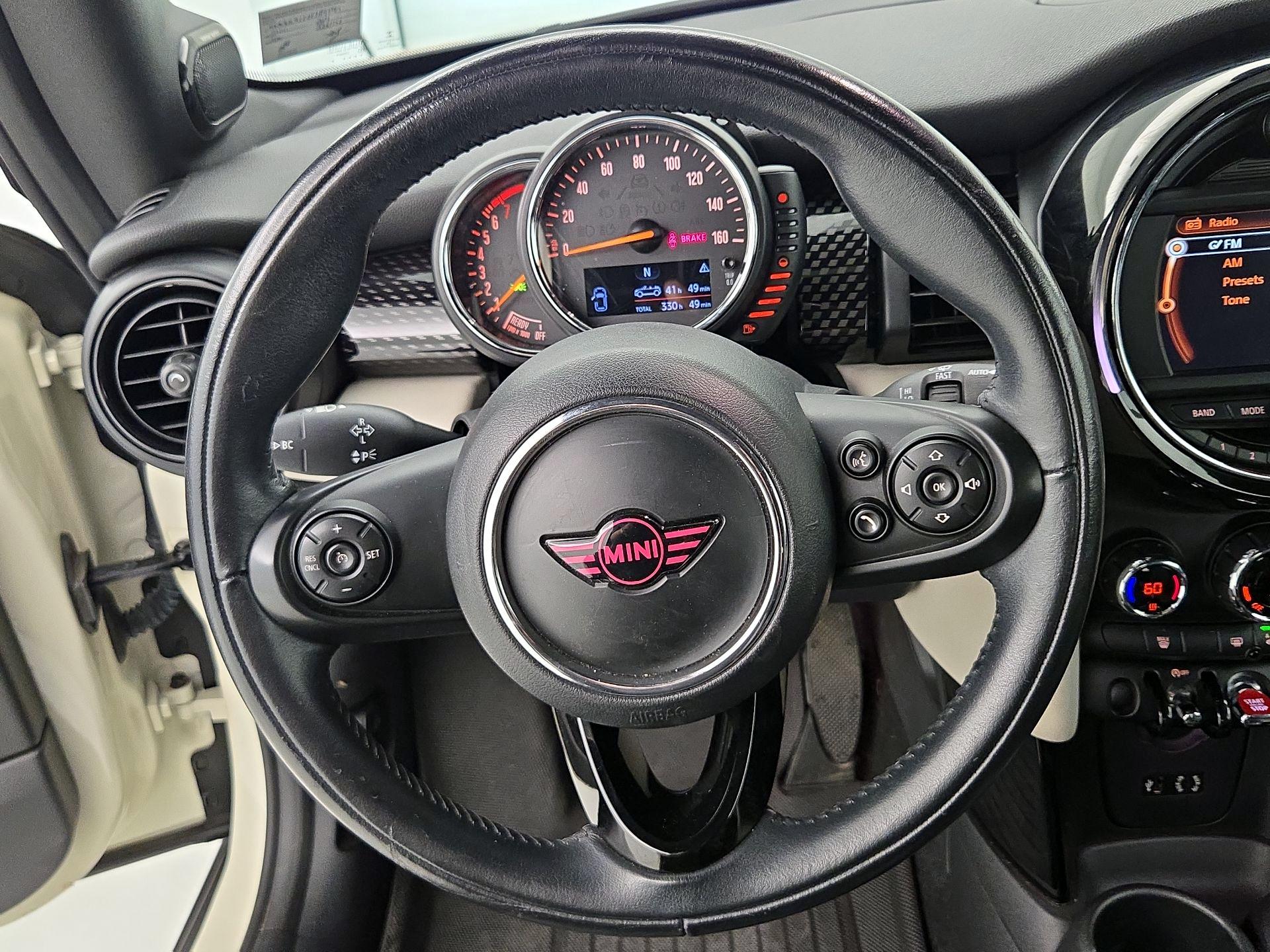 Thumbnail: 2016 MINI Cooper - 10
