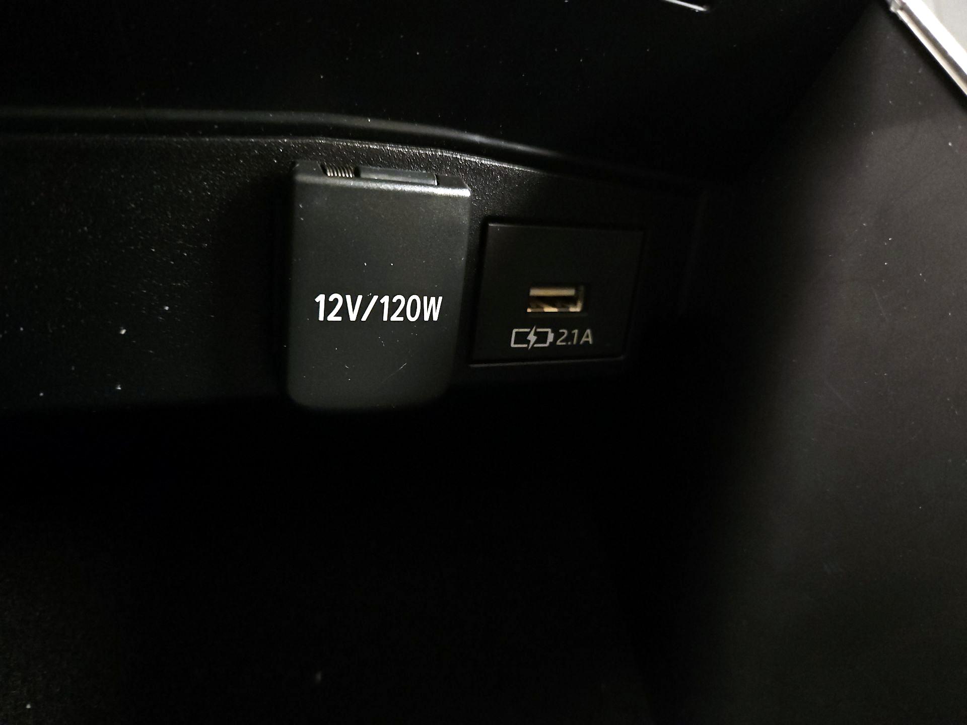 Thumbnail: 2020 Toyota Corolla - 18