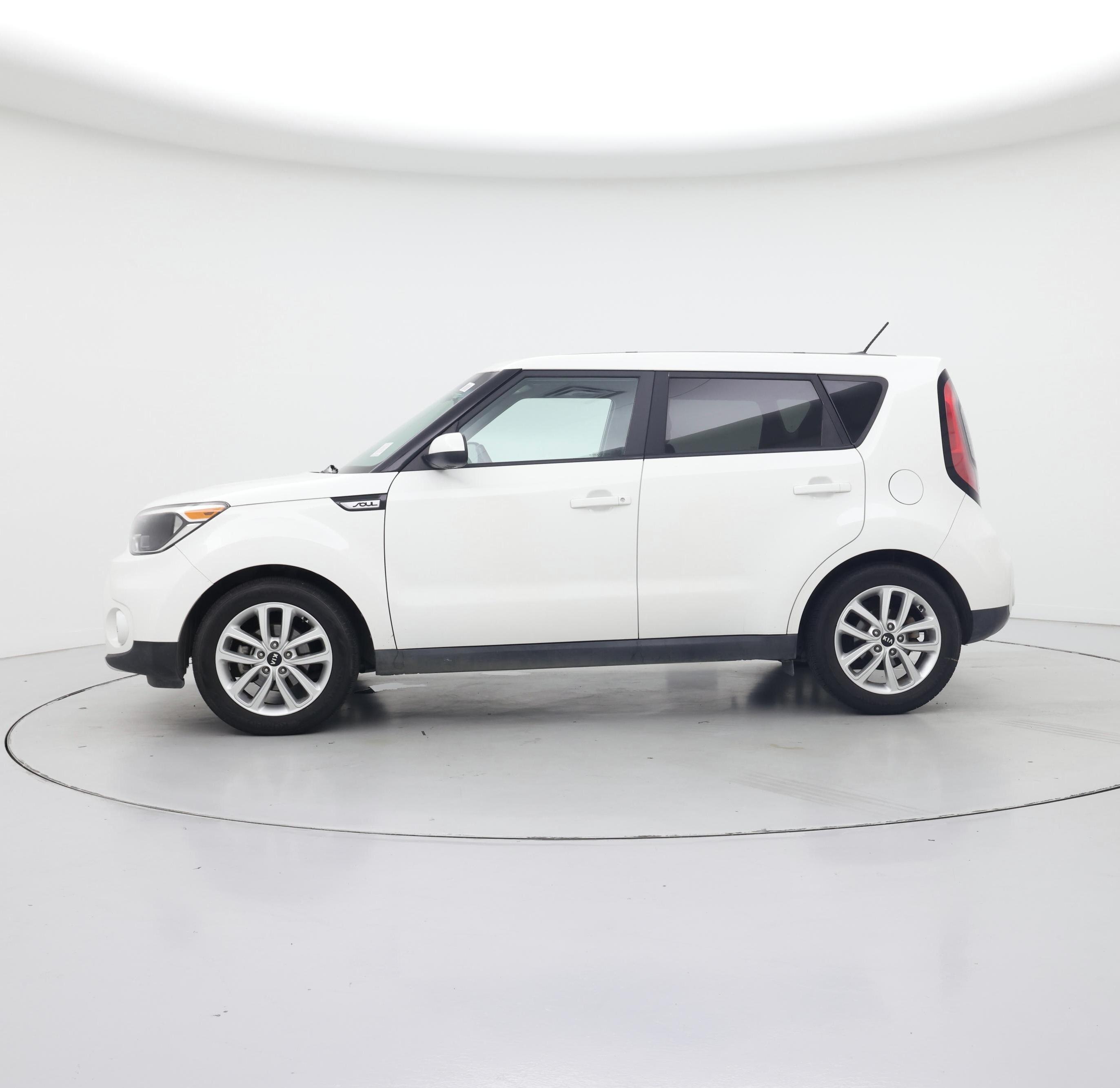 Thumbnail: 2018 Kia Soul - 3
