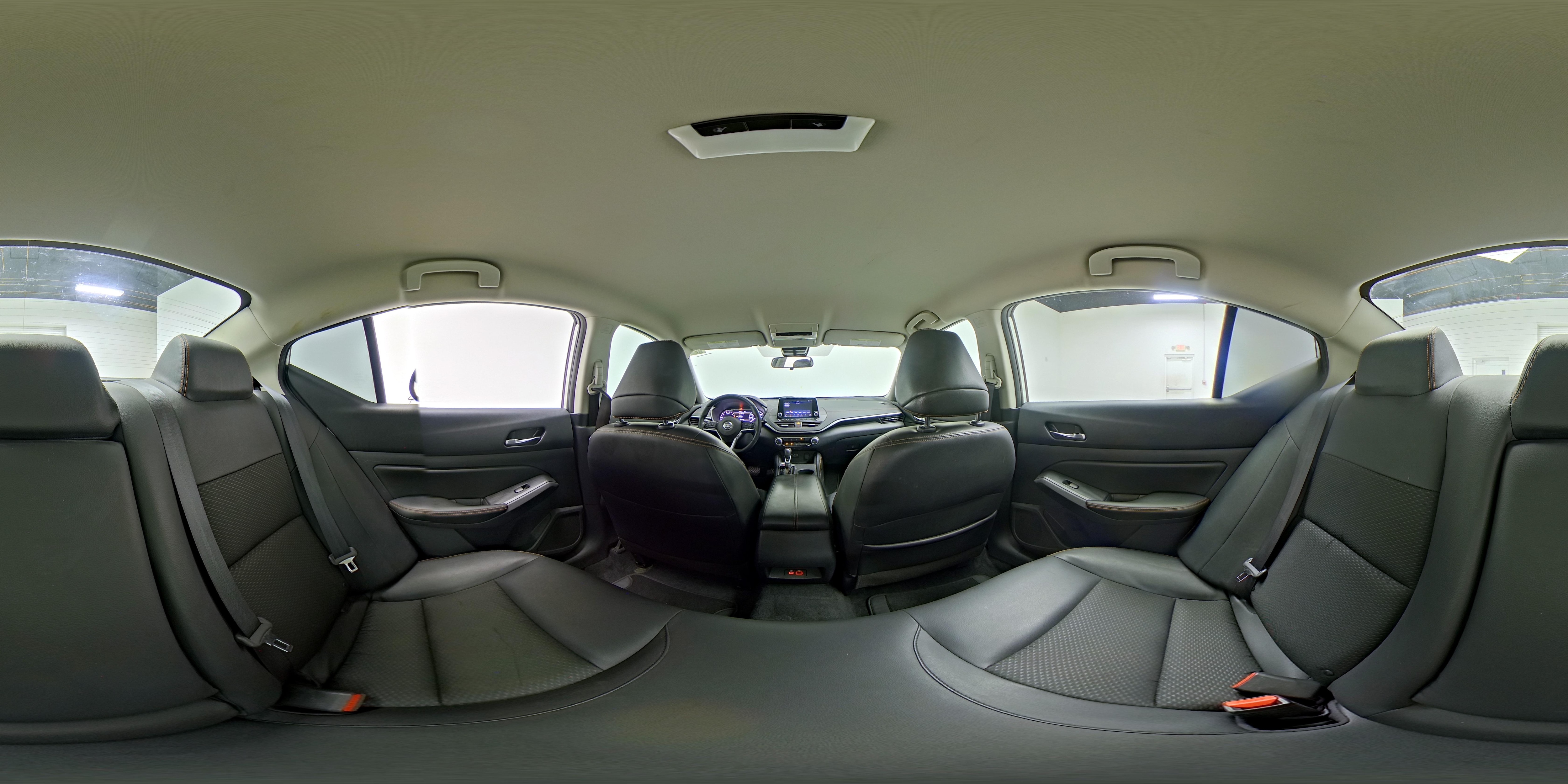 2020 Nissan Altima SR - Photo 25