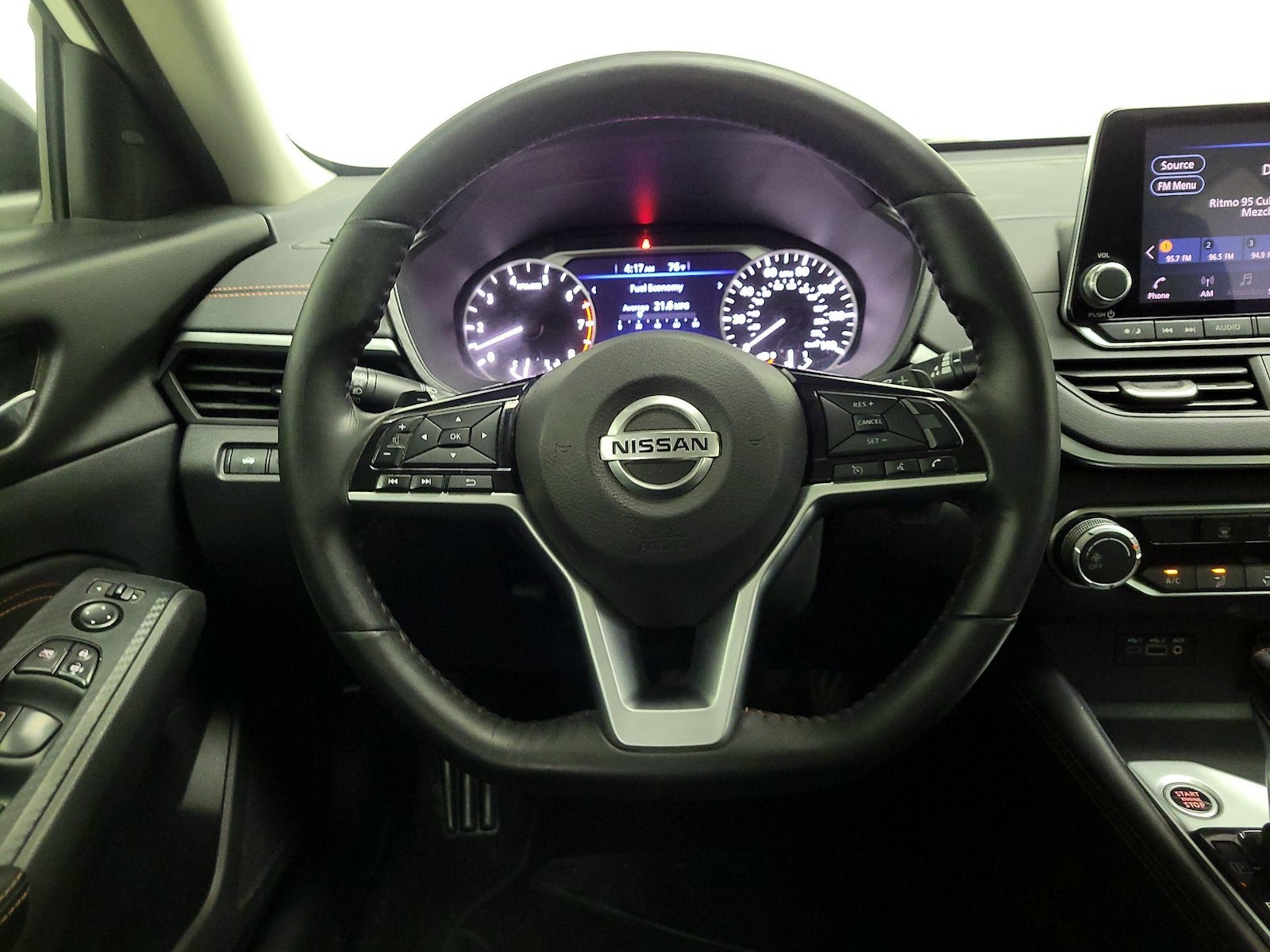 2020 Nissan Altima SR - Photo 11