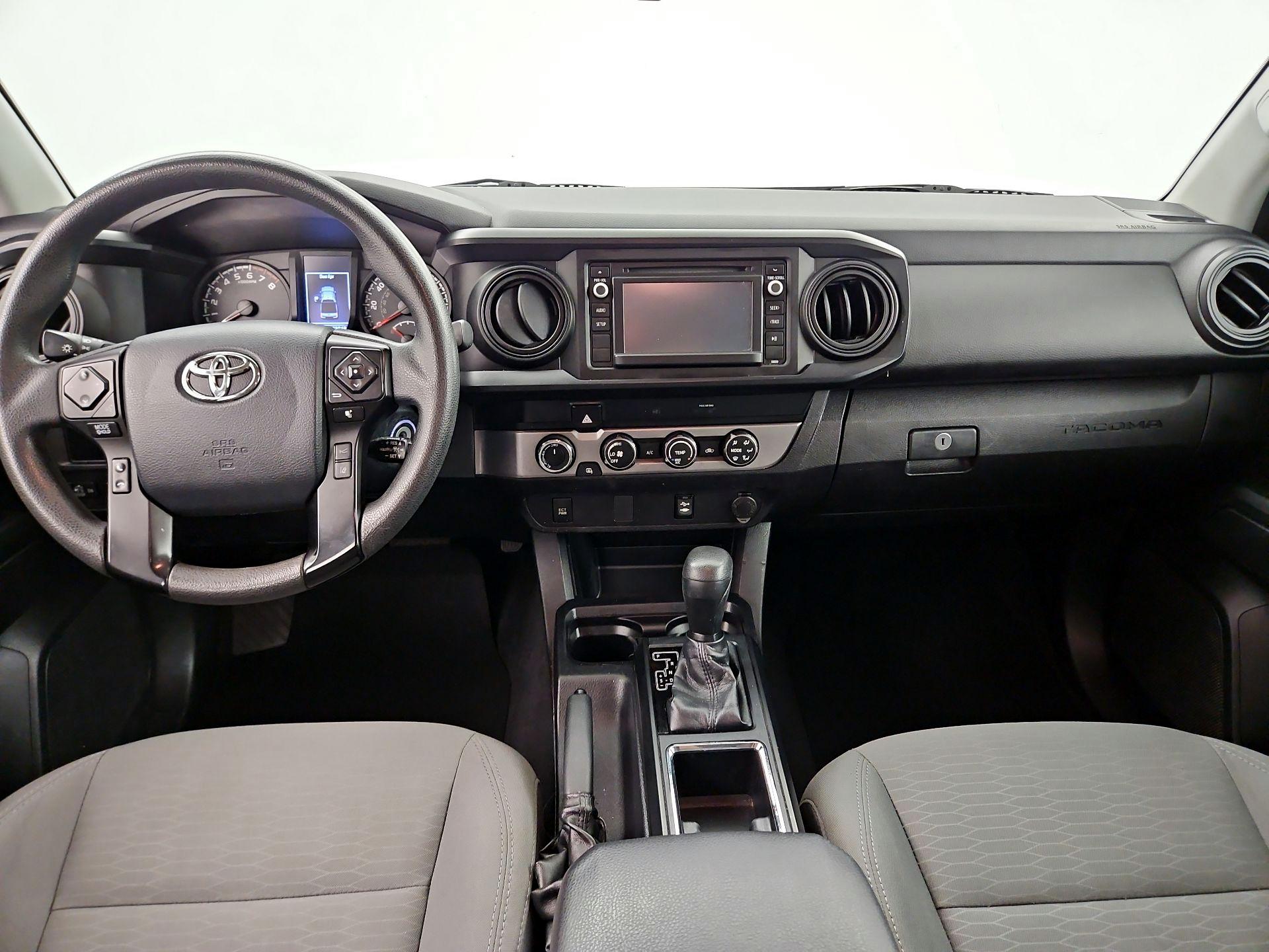 Thumbnail: 2019 Toyota Tacoma - 9