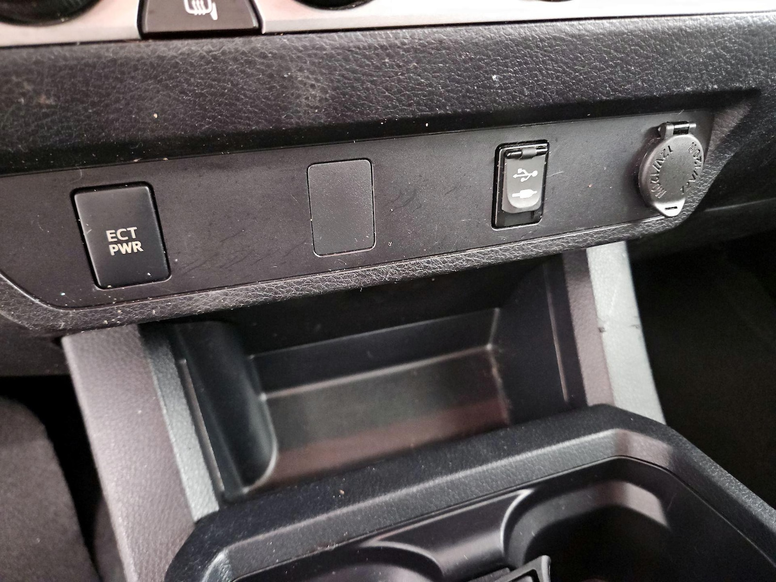 2019 Toyota Tacoma SR - Photo 19