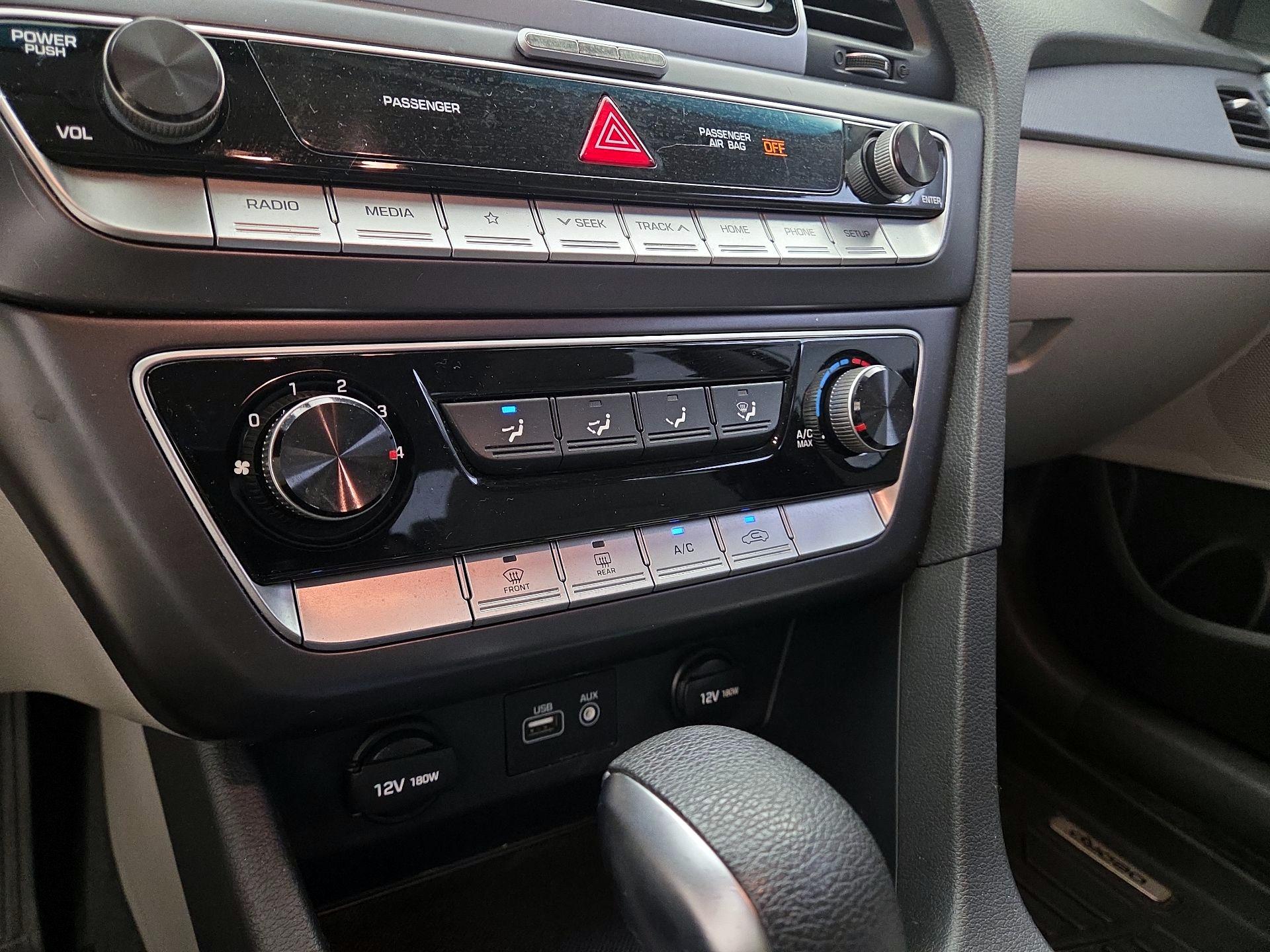 Thumbnail: 2018 Hyundai Sonata - 15