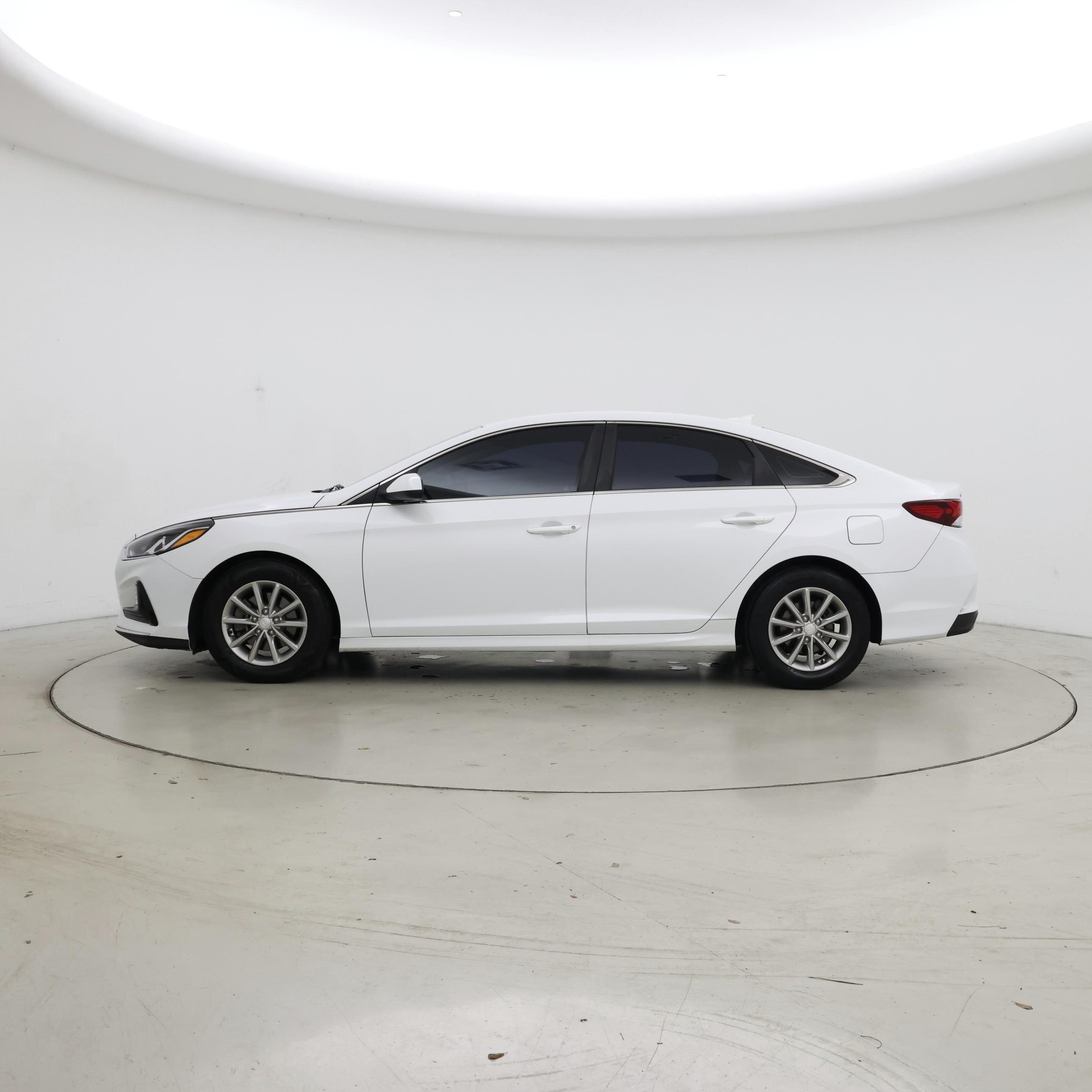 Thumbnail: 2018 Hyundai Sonata - 3