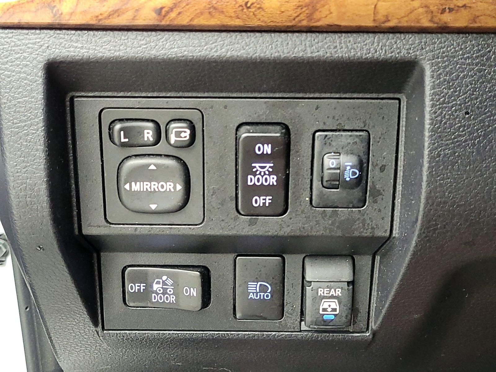 2020 Toyota Tundra 1794 Edition - Photo 14