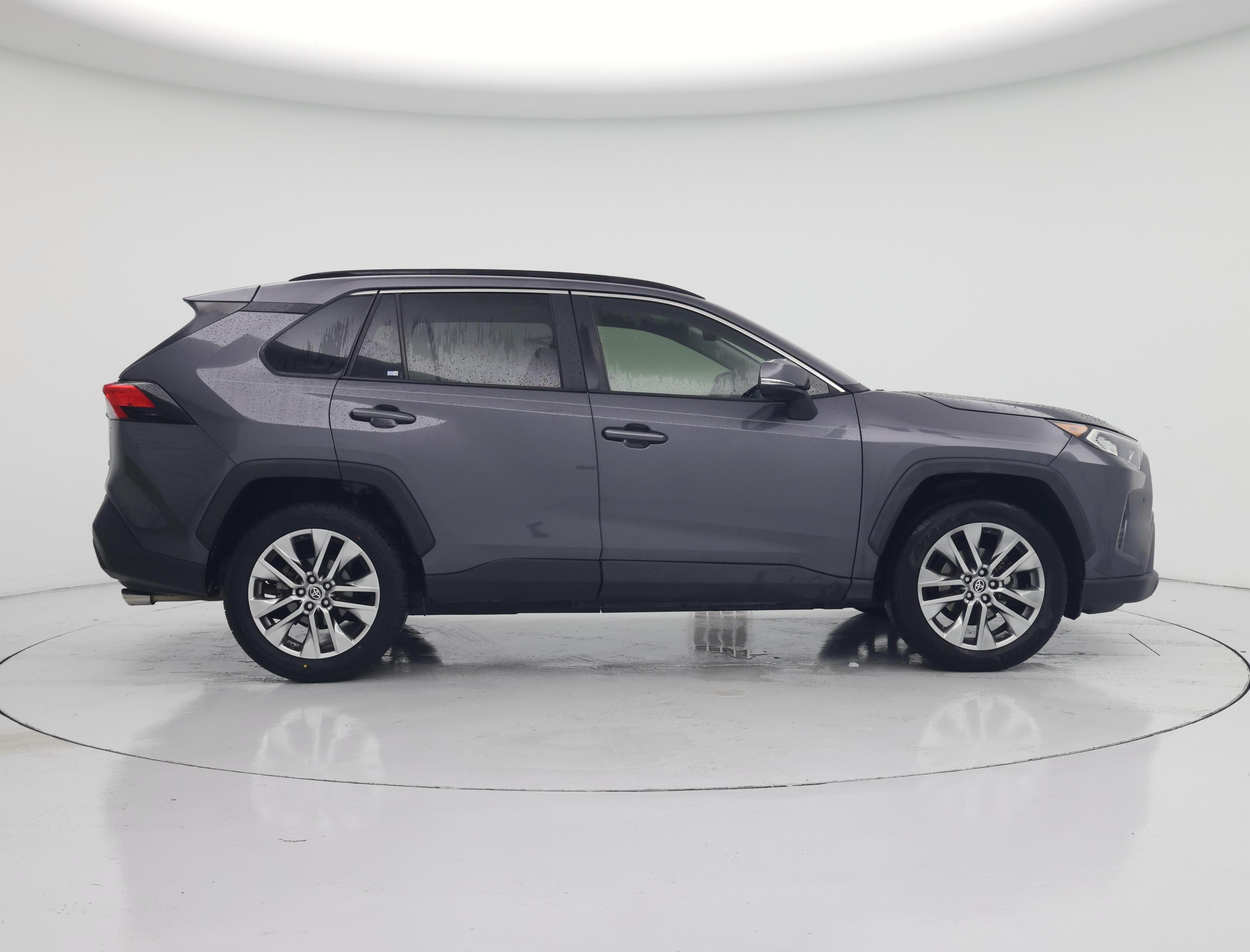 Thumbnail: 2019 Toyota RAV4 - 7