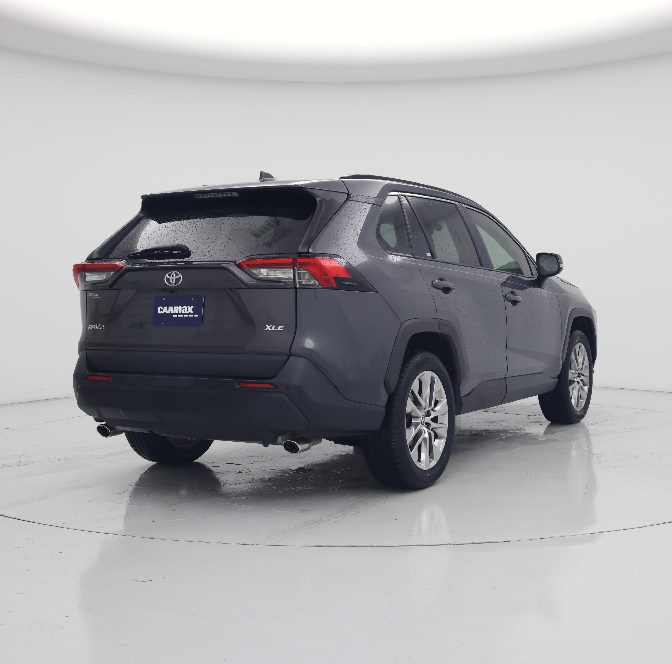 Thumbnail: 2019 Toyota RAV4 - 8